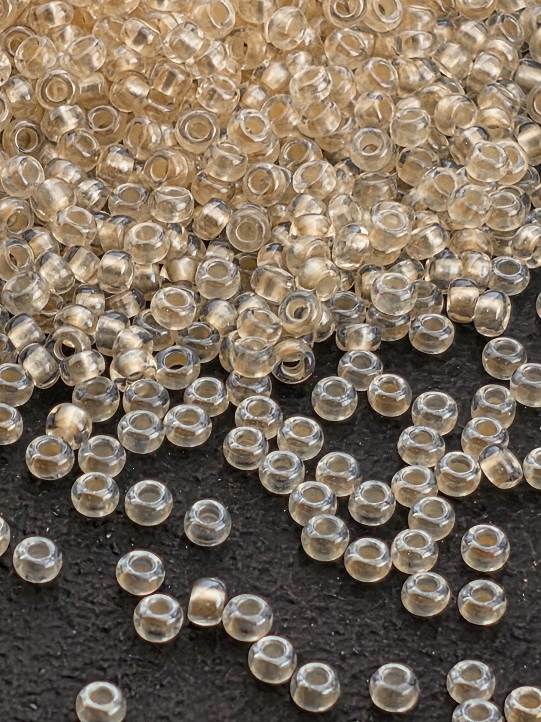 Translucent Salmon PearlLined Crystal Clear | Size 11 | 15g | Preciosa-Ornela Glass Seed Beads | Czech Seed Beads