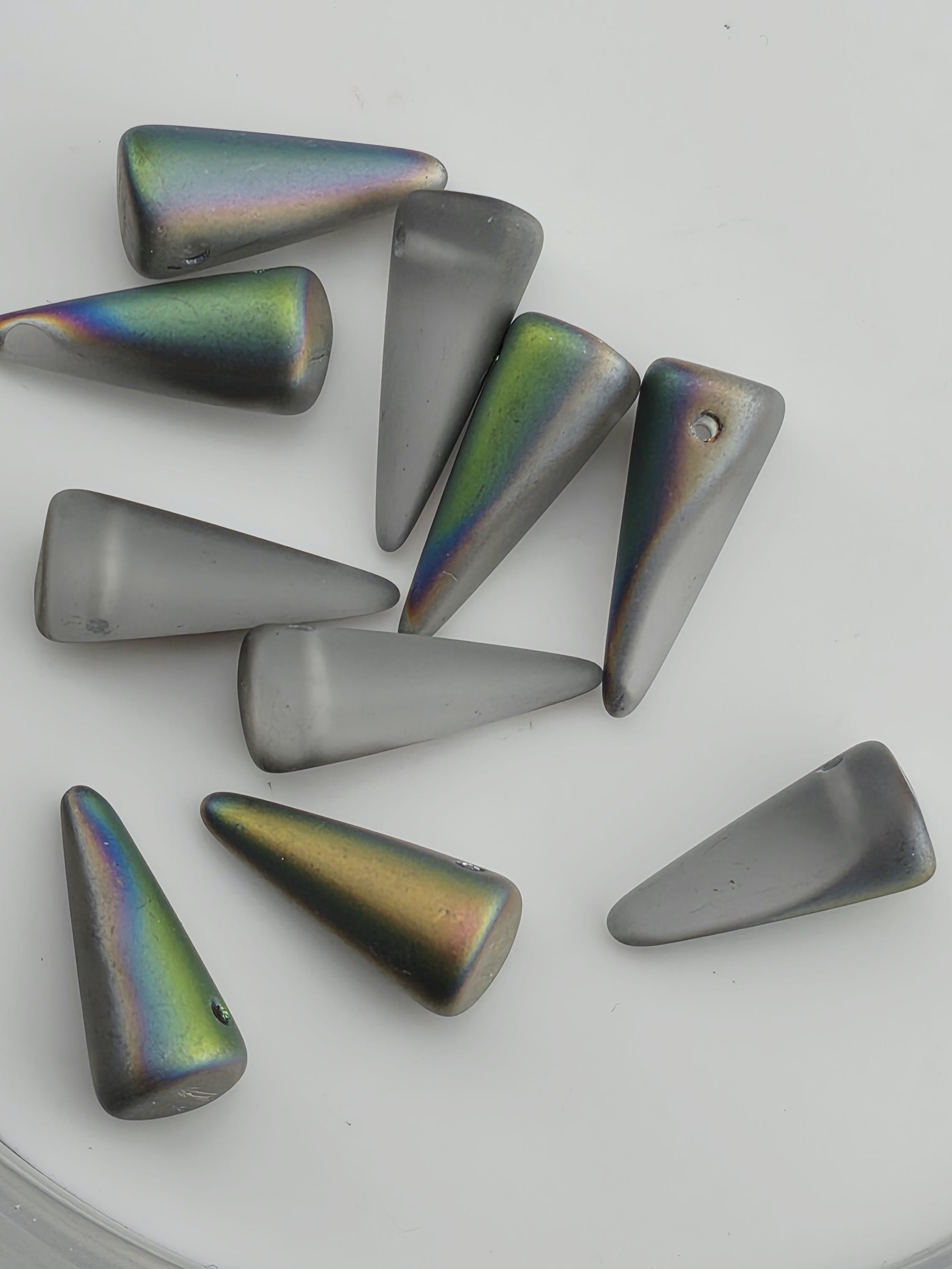 Czech glass spike beads, iridescent copper-brown, 12pcs for jewelry making; boho spike beads for bracelet and necklace.