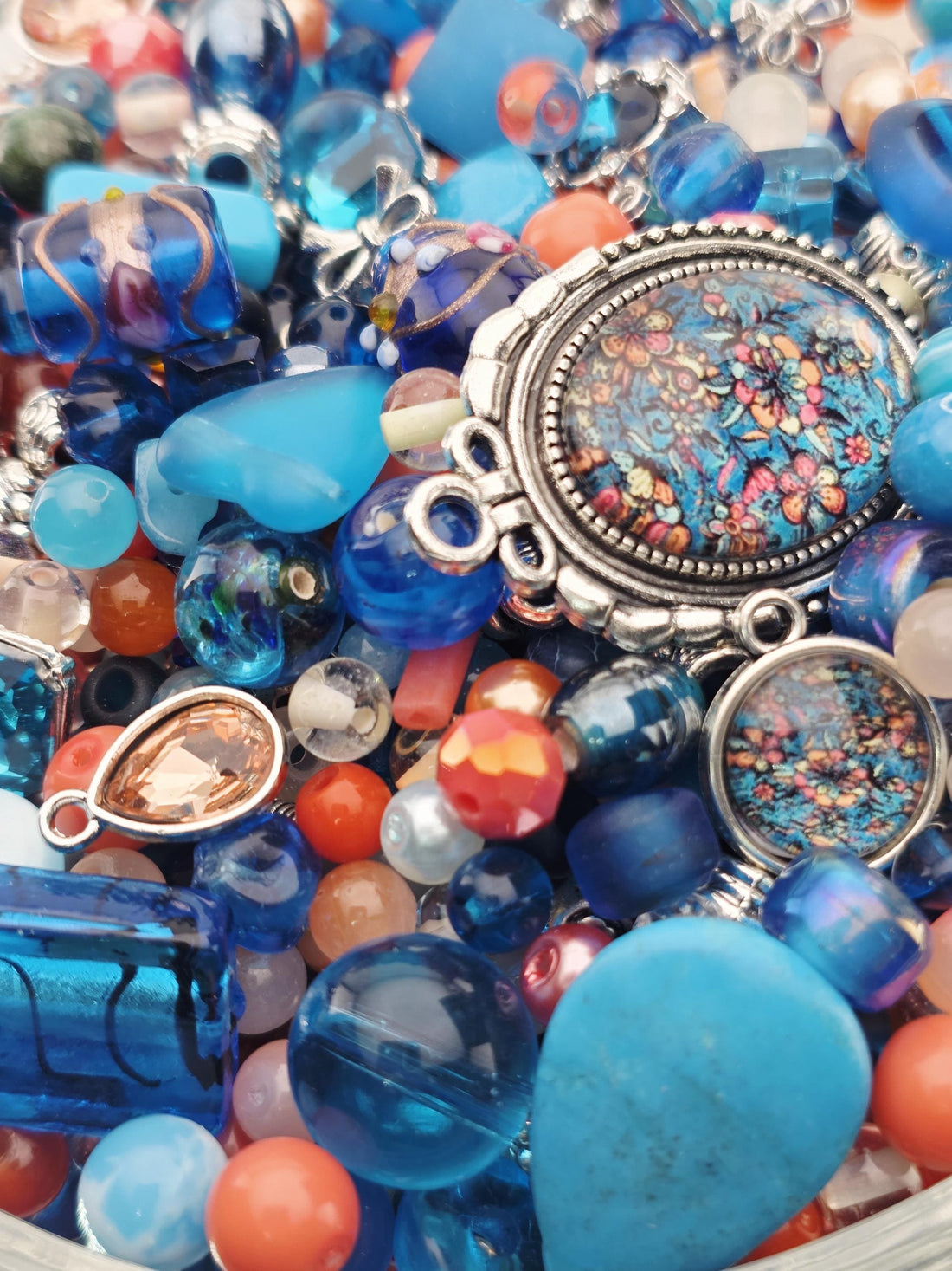 Coral Grief Bead Mix, Salmon Aqua Glass with Metal Spacers (2oz) | Jewelry Making Bracelet Supply | Learise Curated Mix