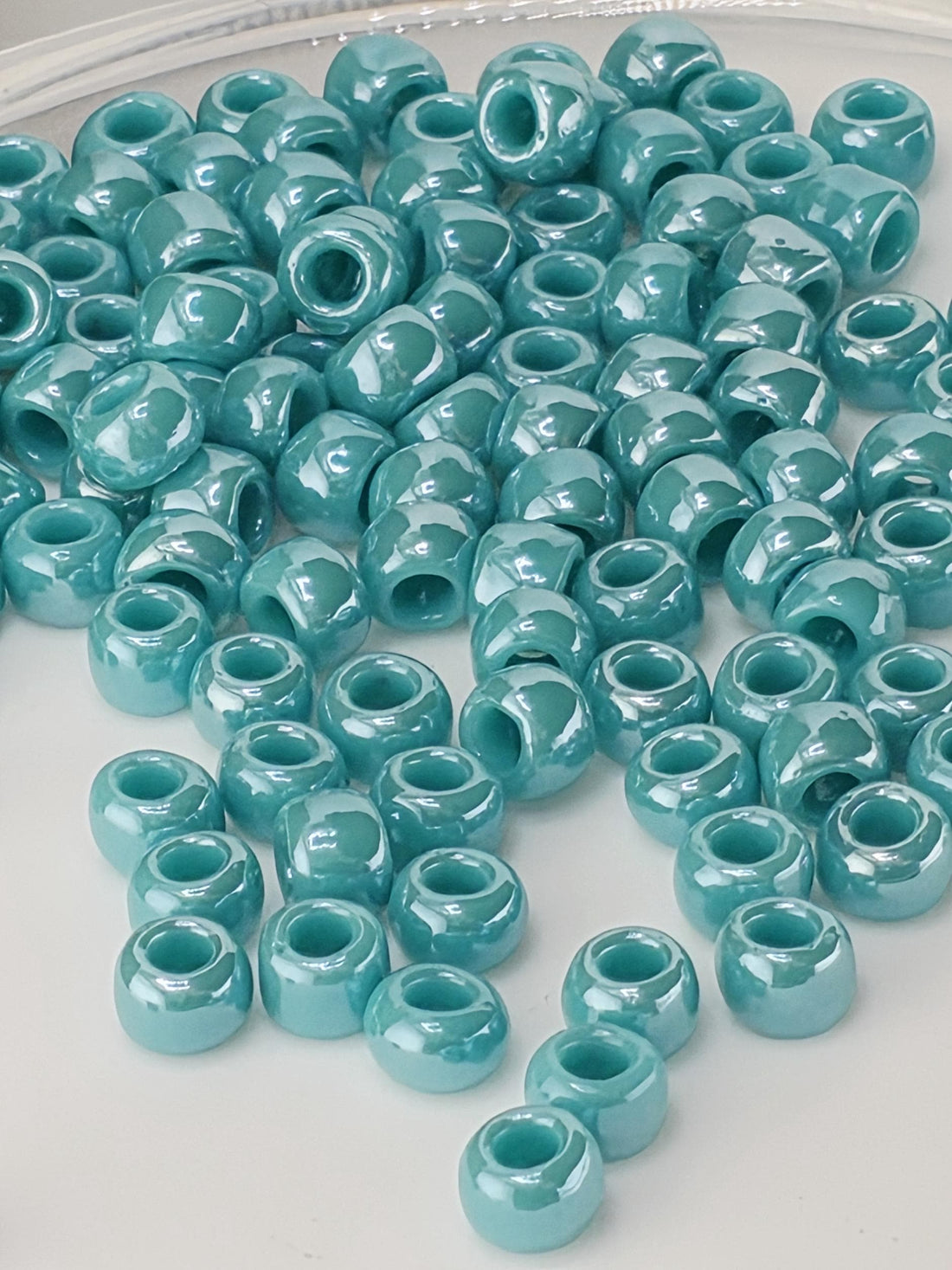 Toho 6/0 Round: Opaque-Lustered Turquoise 2.5" Tube