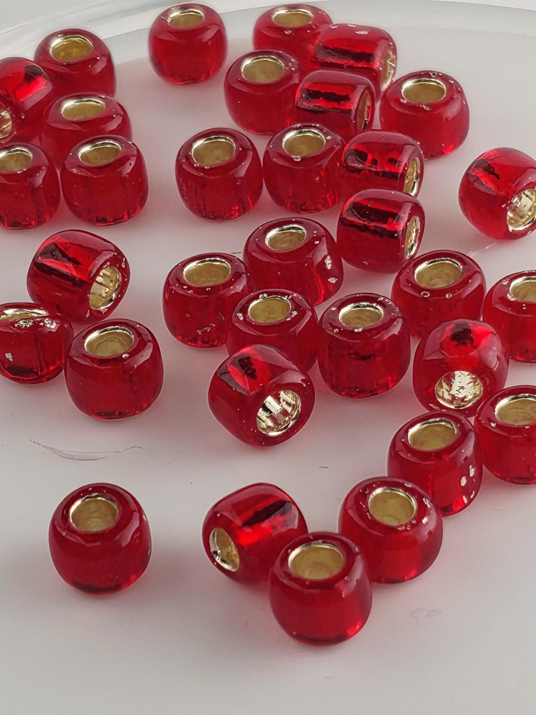 TOHO Round 3/0 Tube 2.5" : Silver-Lined Siam Ruby