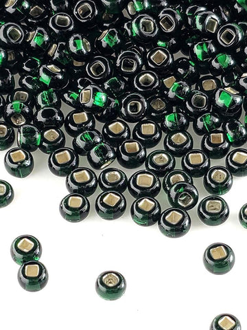 Translucent Emerald Green Silver Lined | Size 8 | 15g | Preciosa-Ornela Glass Seed Beads