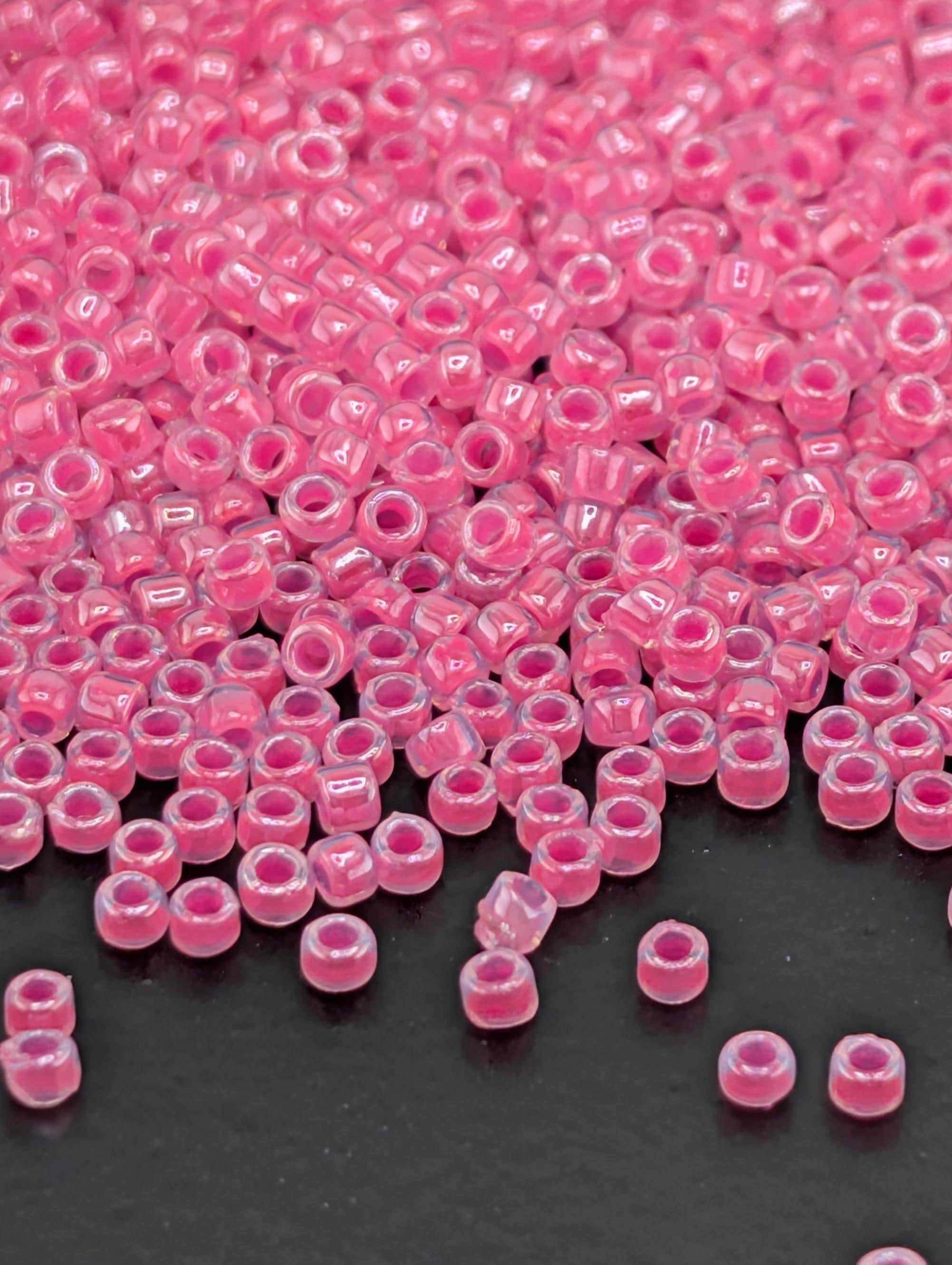 Ceylon Hot Pink Size 15/0 Toho Round 2.5" tube