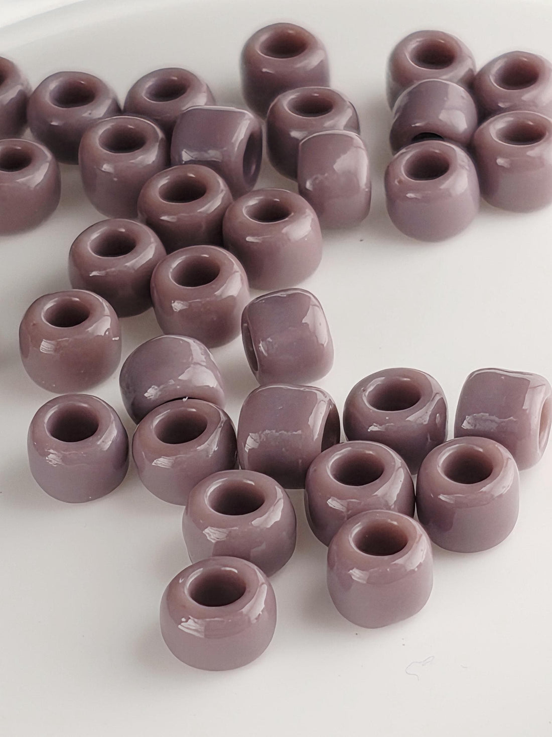TOHO Round 3/0 Tube 2.5" : Opaque Lavender