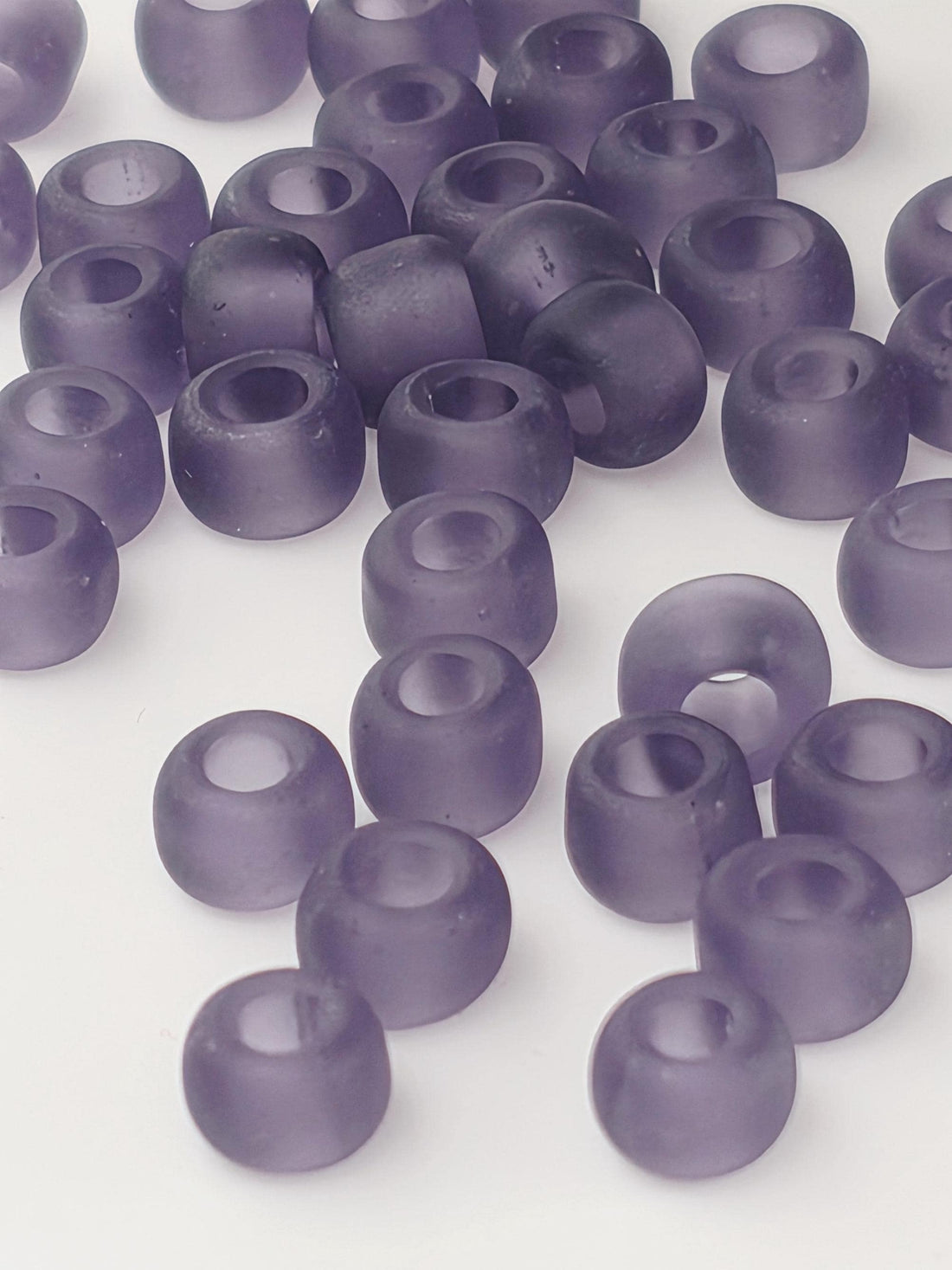 TOHO Round 3/0 Tube 2.5" : Transparent-Frosted Sugar Plum