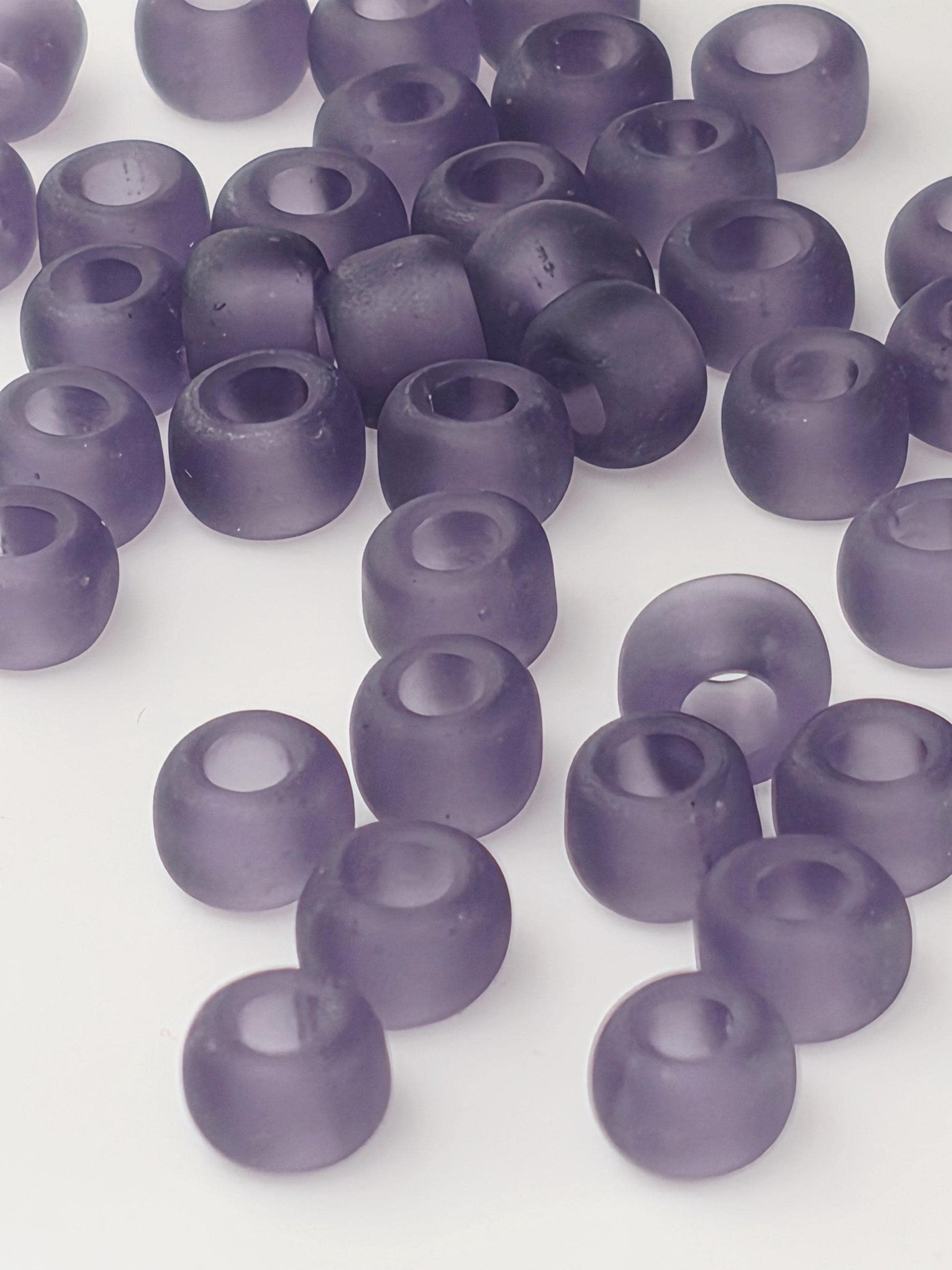 TOHO Round 3/0 Tube 2.5" : Transparent-Frosted Sugar Plum