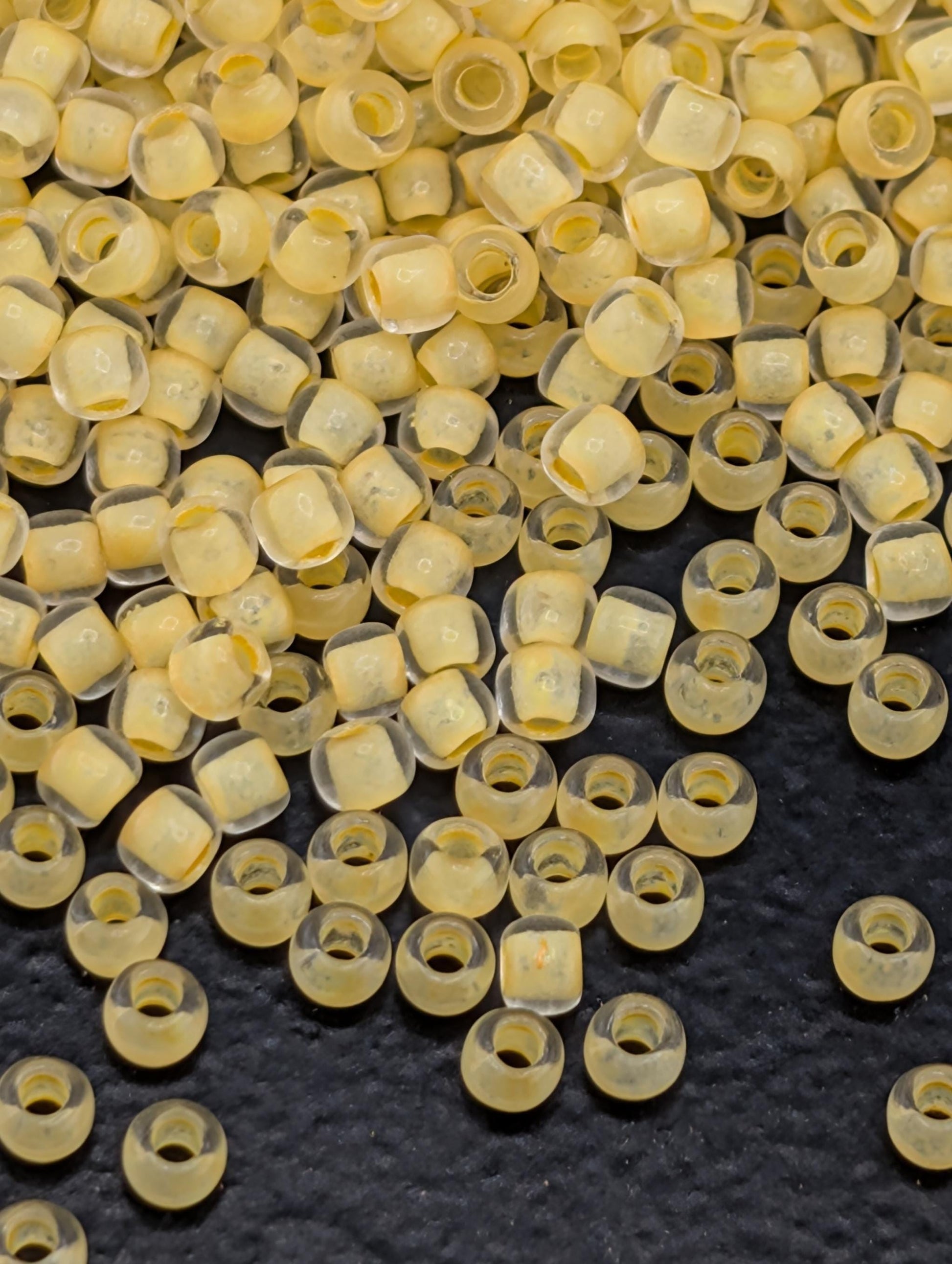 Inside-Color Frosted Crystal/Butter-Lined Size 11/0 Toho Round 2.5" tube