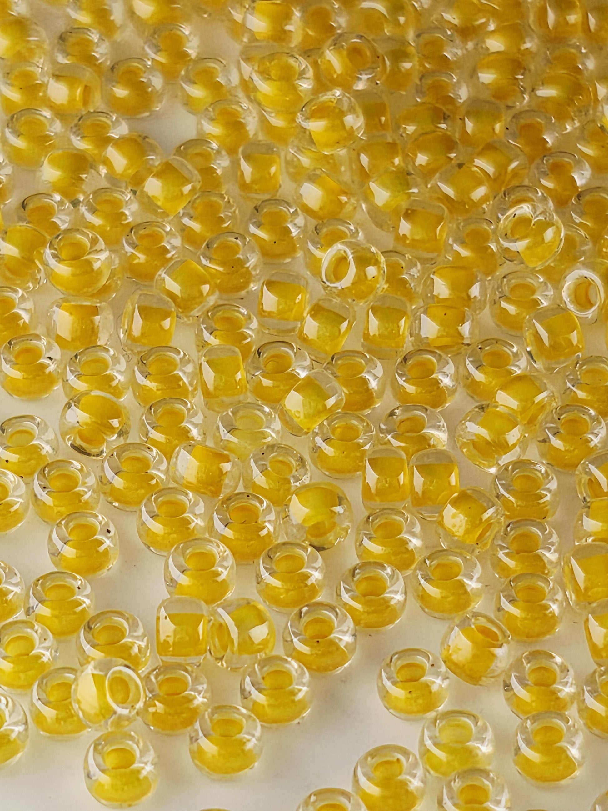 8-0202 Miyuki Rocaille 8/0 | Crystal/Canary Yellow Inside Color Lined 20g