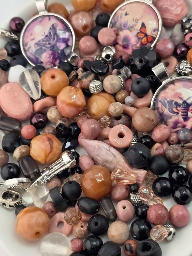 Blush and Onyx Bead Soup Mix | Blush, Peach and Black Glass Beads | Bee and Cat Cabochon Pendants | DIY Jewelry Making | Learise Curated Mix
