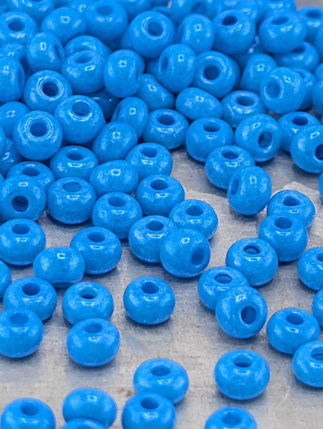 Opaque Terra-Intensive Blue Dyed | Size 6 | 20g Tube | Preciosa-Ornela Glass Seed Beads