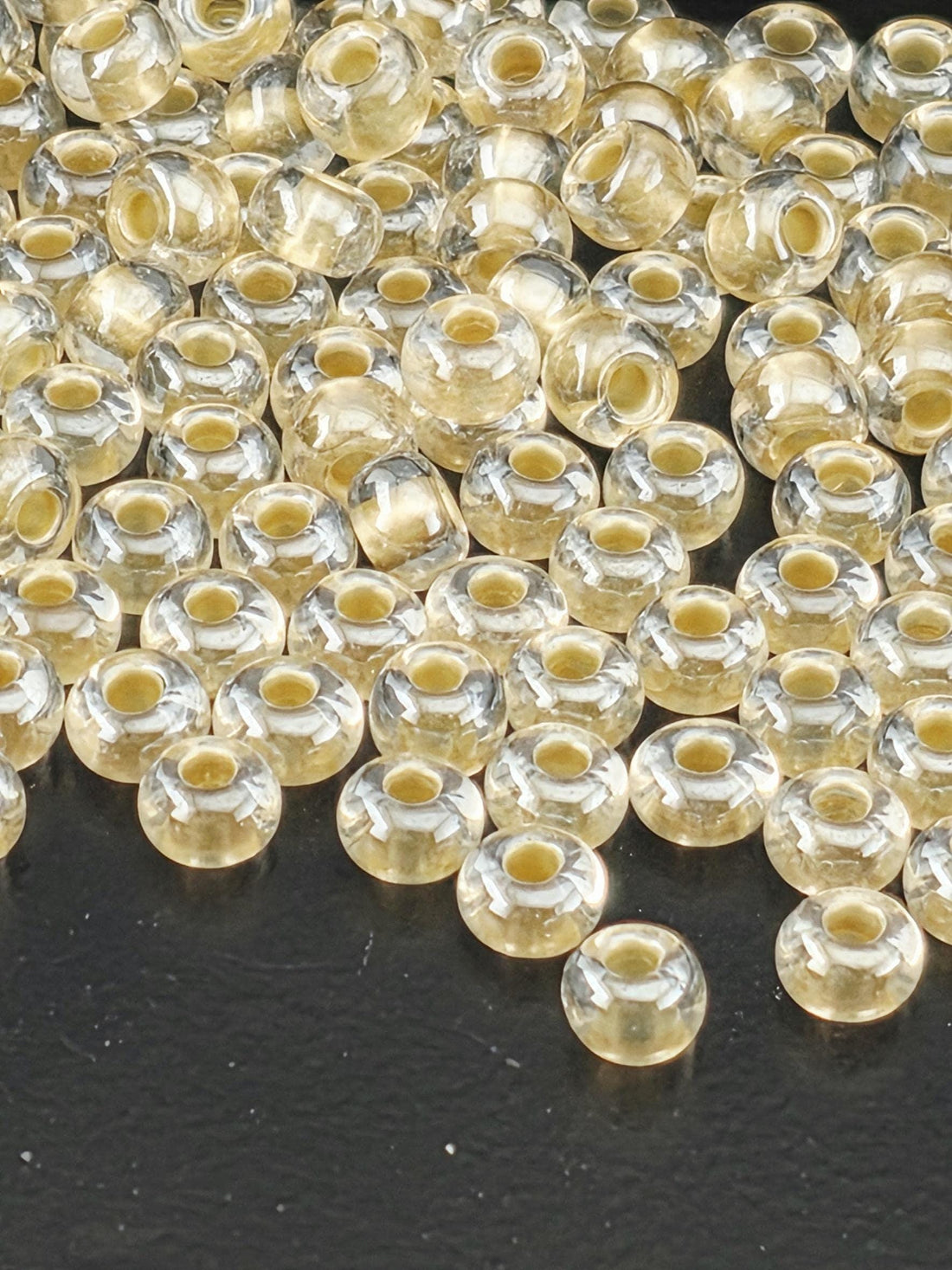 Translucent Mocca PearlLined Crystal Clear | Size 6| 15g | Preciosa-Ornela Glass Seed Beads