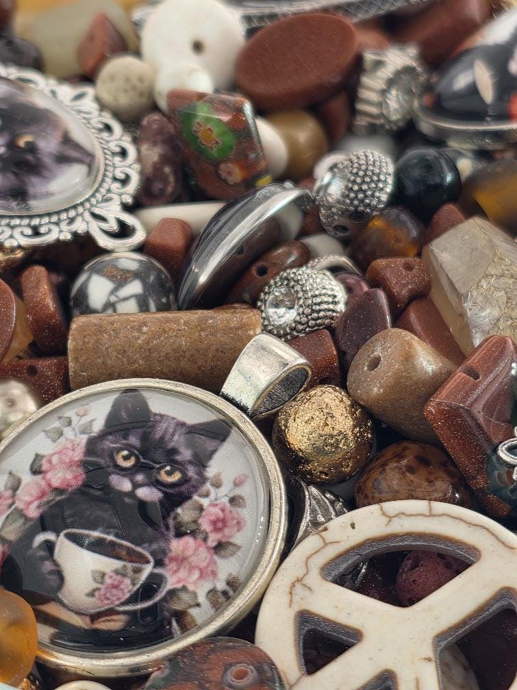 Whiskers and Cream Bead Soup Mix | Warm Brown and Cream Glass Beads | Cat Cabochon Pendants | DIY Jewelry Making | Learise Curated Mix