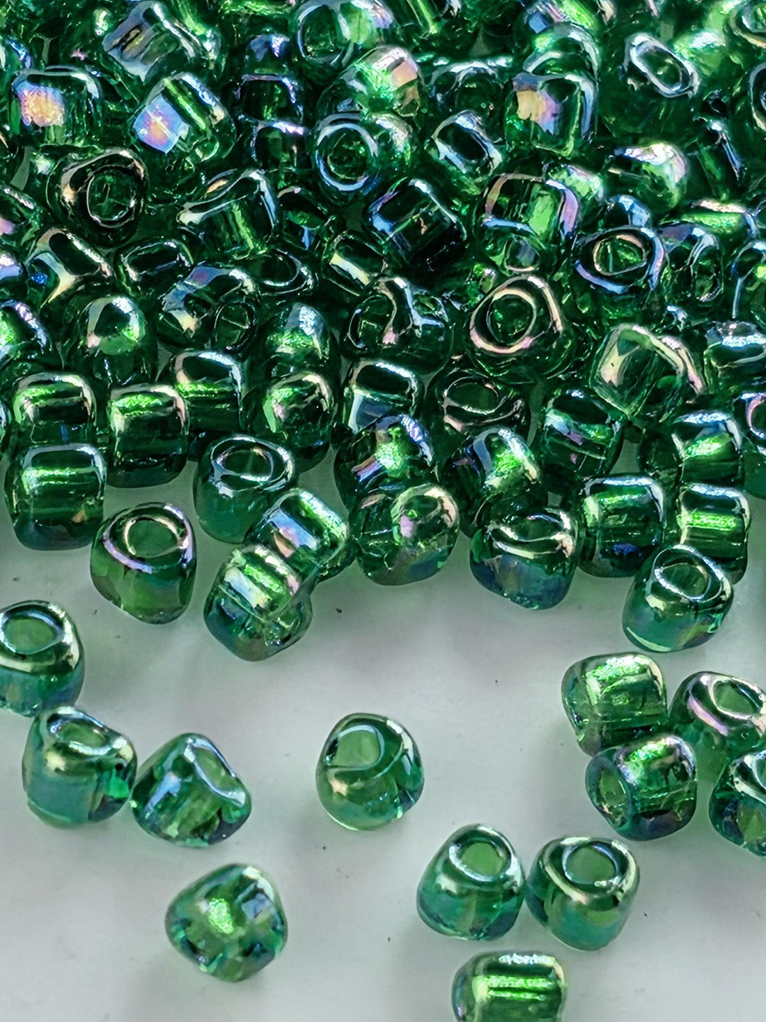 Kelly Green Translucent Rainbow Miyuki Triangle Size 8/0 (15g Pkg)