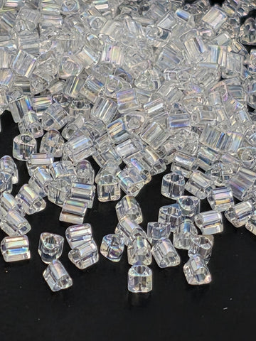 TOHO Triangle 11/0 Transparent-Rainbow Crystal 2.5 Tube