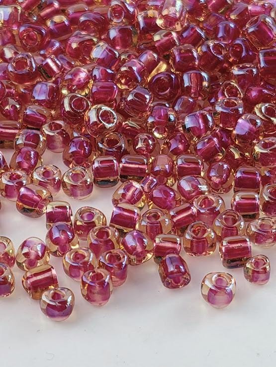 Amber/Berry Inside Color Lined Miyuki Triangle Size 5/0 (15g Pkg)