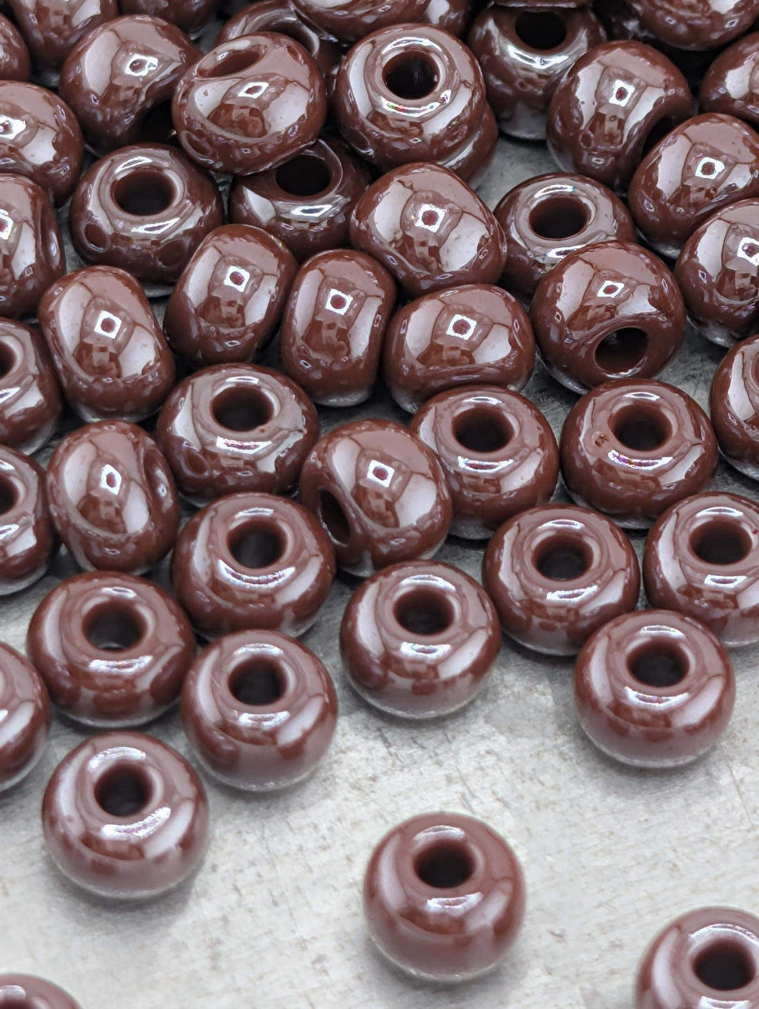 Preciosa-Ornela Seed Beads: Opaque Luster Purple - Size 6/0, 15g Pack