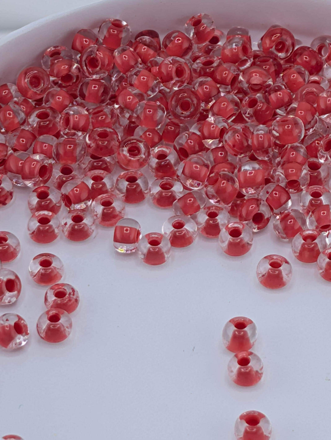 Transparent Terra Intensive Crystal Lined Red Intense | Size 6 | 20g Tube | Preciosa-Ornela Glass Seed Beads