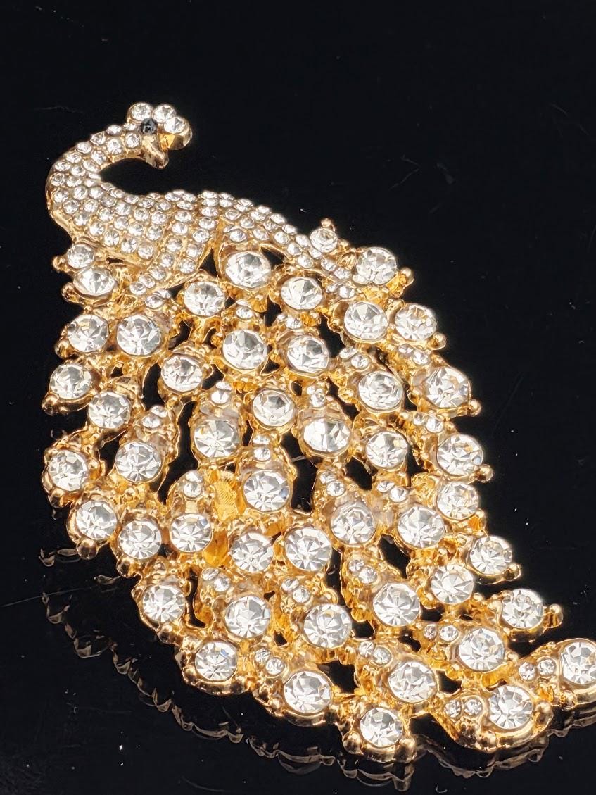 Peacock Brooch: Golden Rhinestone Crystal Pin (Compact, Gold Plated)