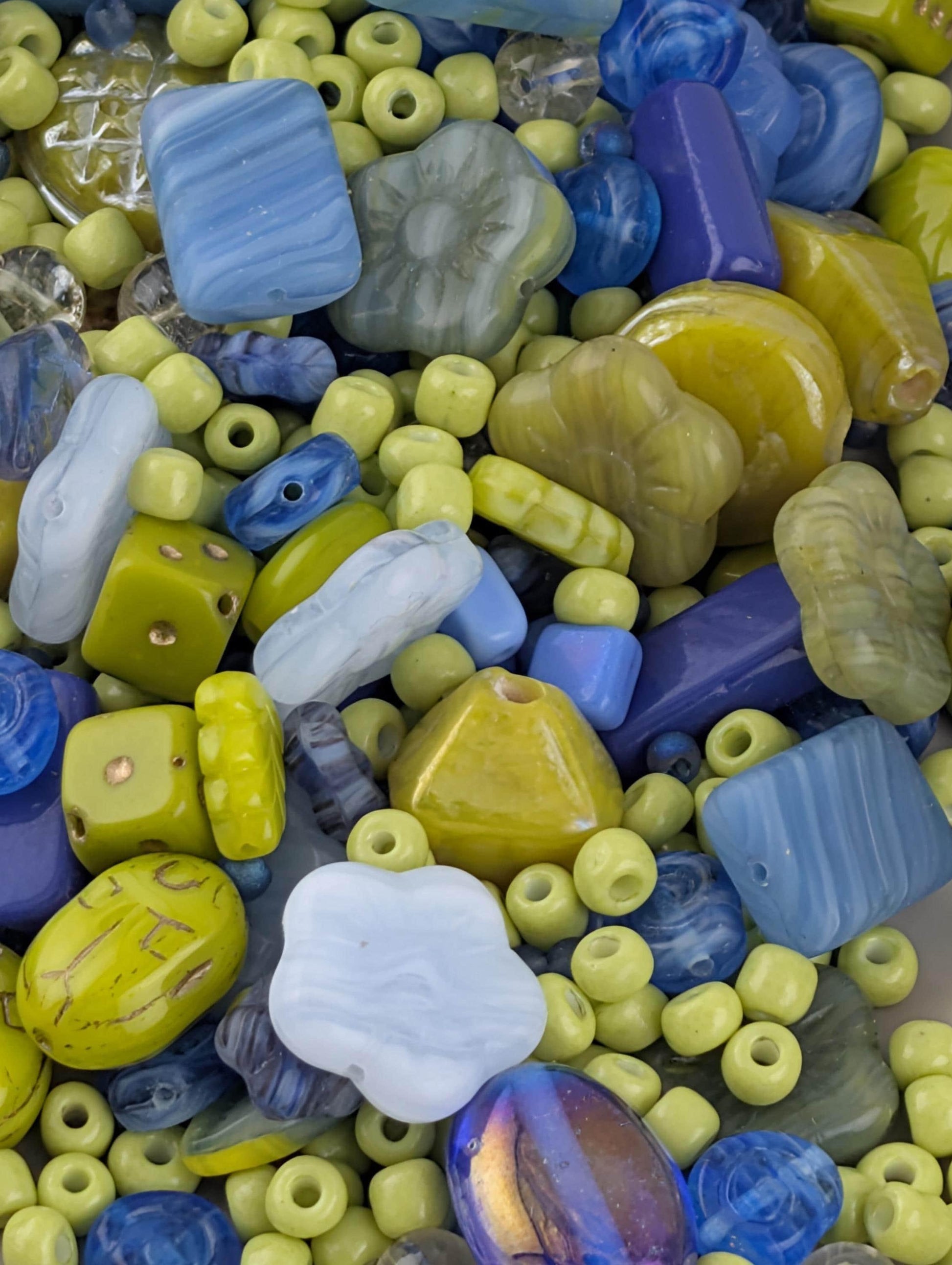 1 Czech Glass Bead Mix: Blueberry Limeade Palette (2oz Assortment)