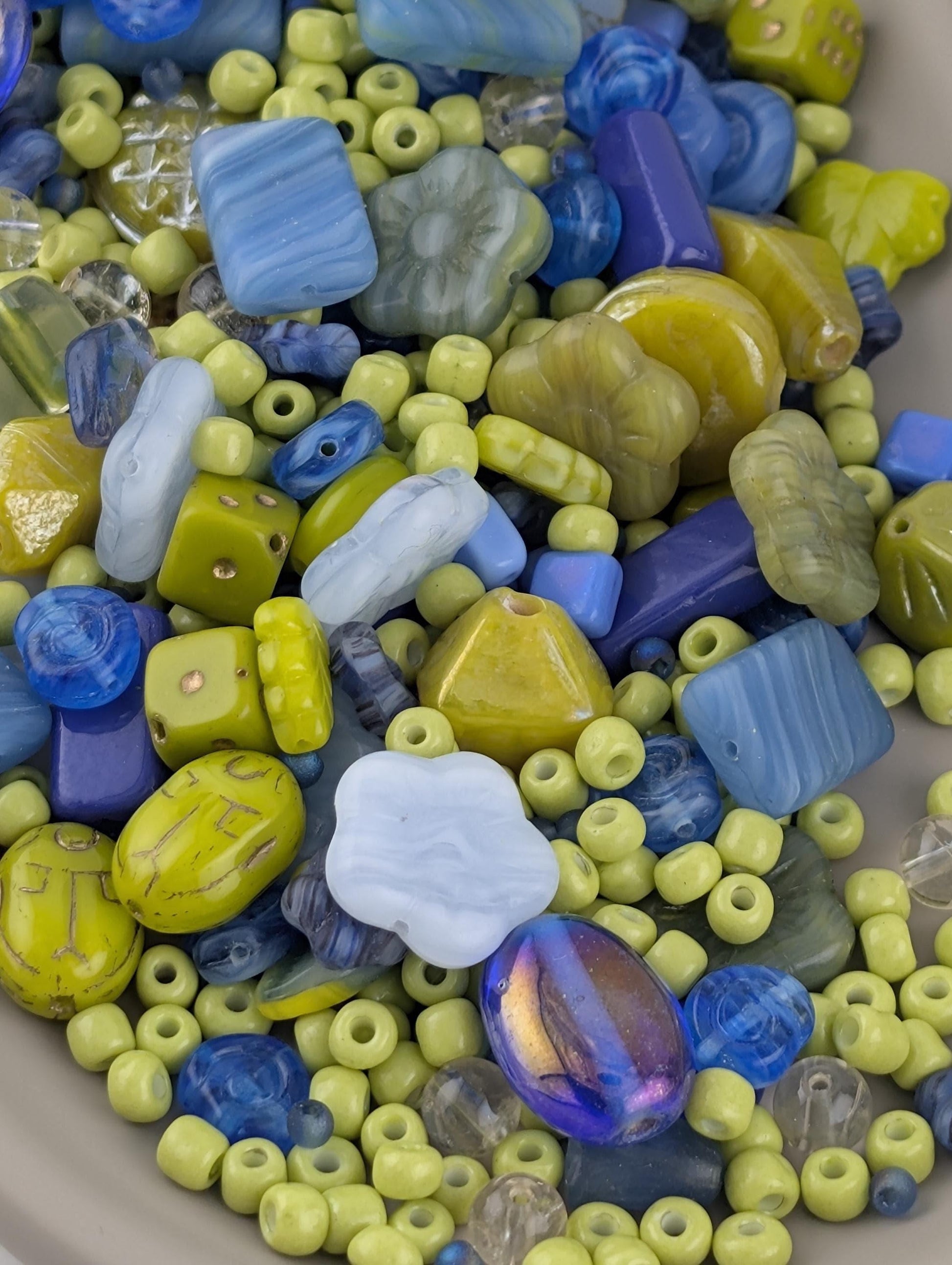 1 Czech Glass Bead Mix: Blueberry Limeade Palette (2oz Assortment)