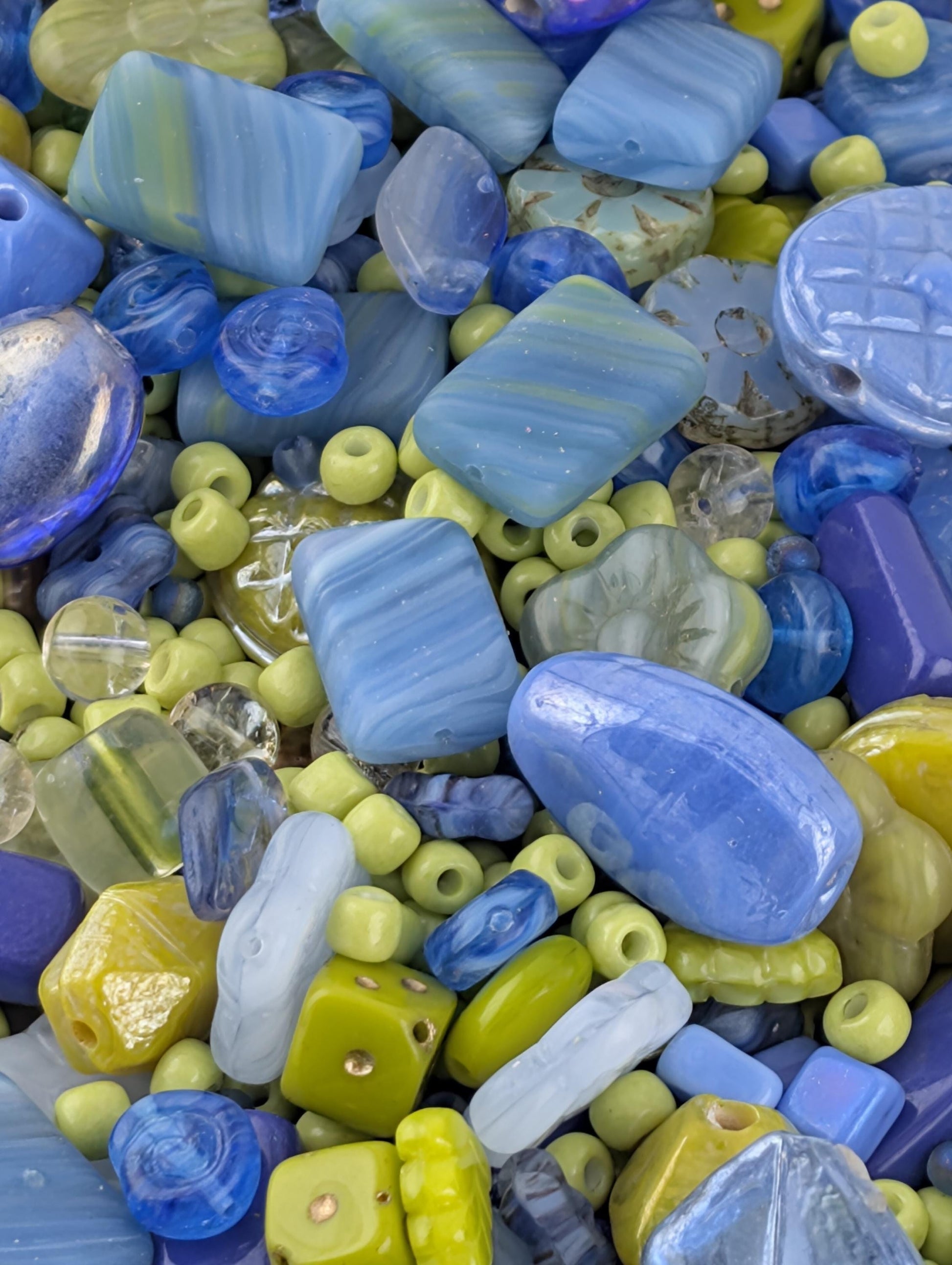 1 Czech Glass Bead Mix: Blueberry Limeade Palette (2oz Assortment)