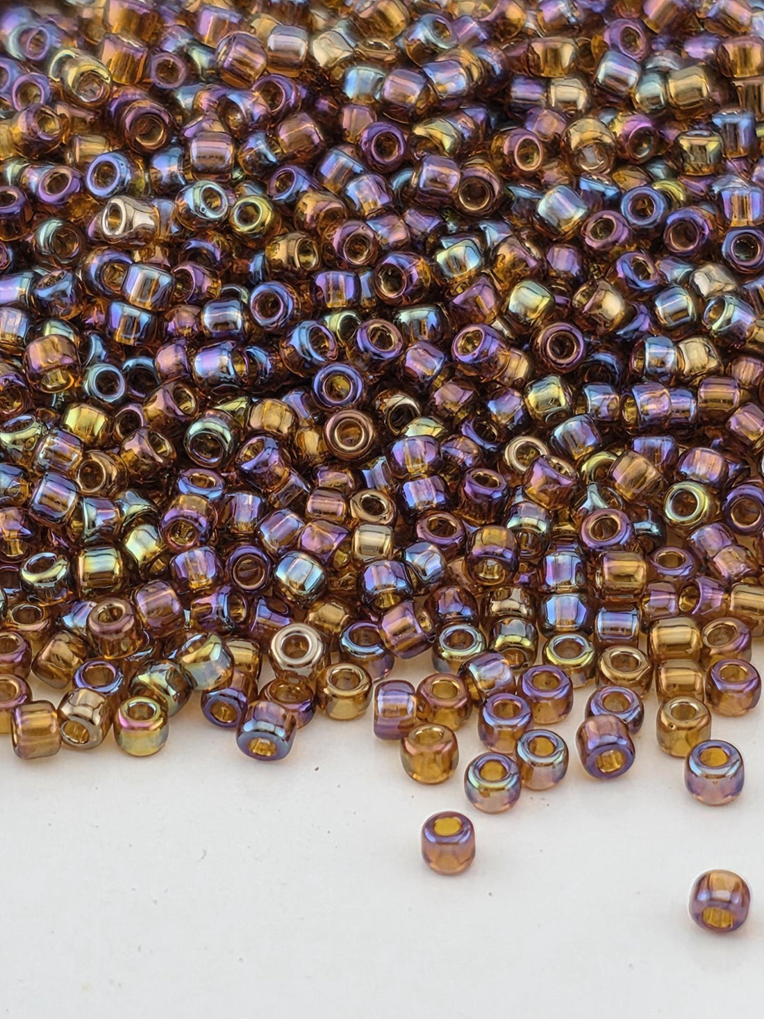 Rootbeer Translucent Rainbow Matsuno Seed Beads | Size 11/0 (2mm) | 15g, ~1650 pcs