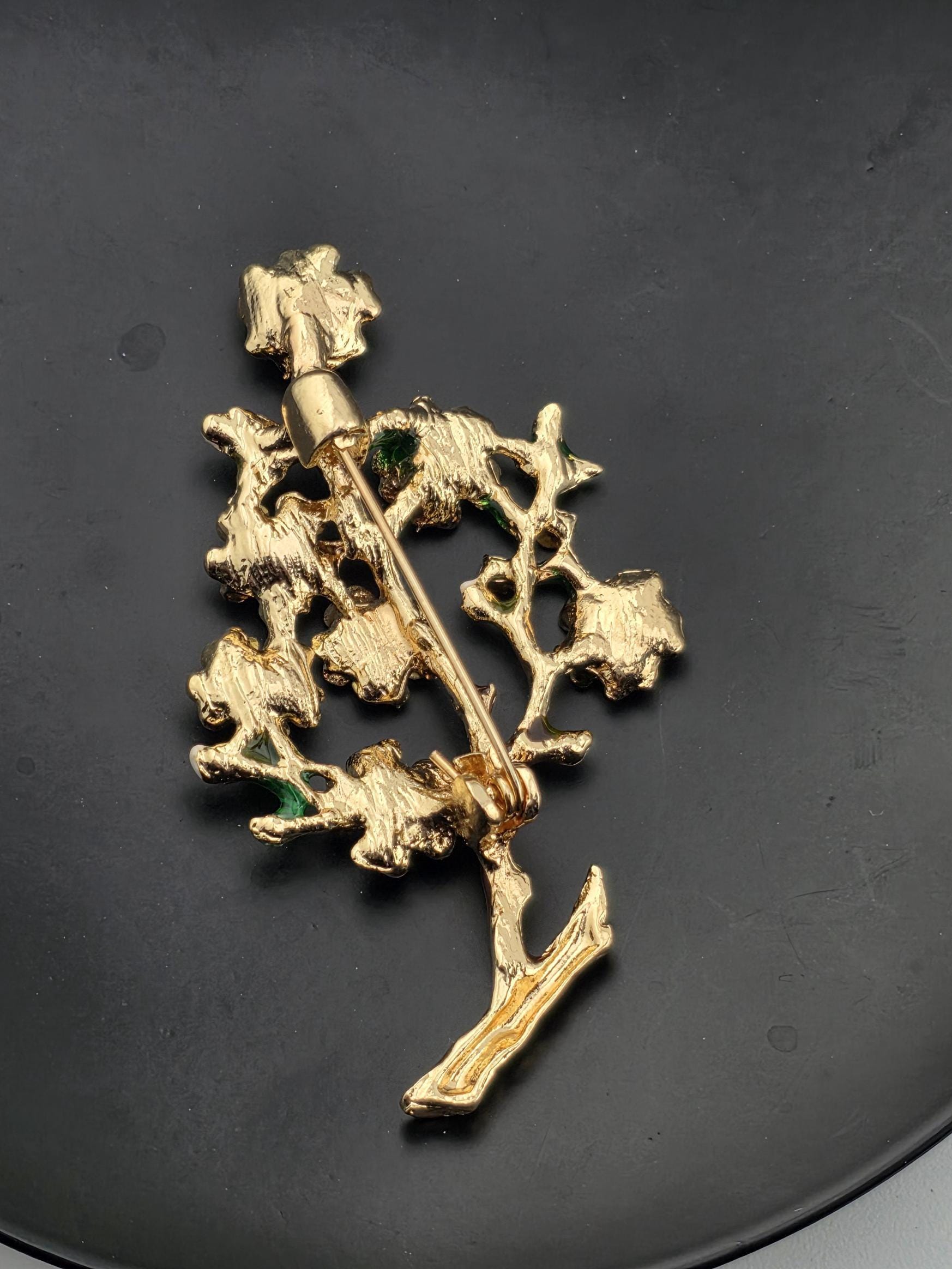Plum Blossom Brooch - Vintage Sparkling Rhinestone Pin