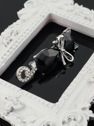 Japanese Korean Style Kitten Brooch Pin (Cute, 45x12mm)