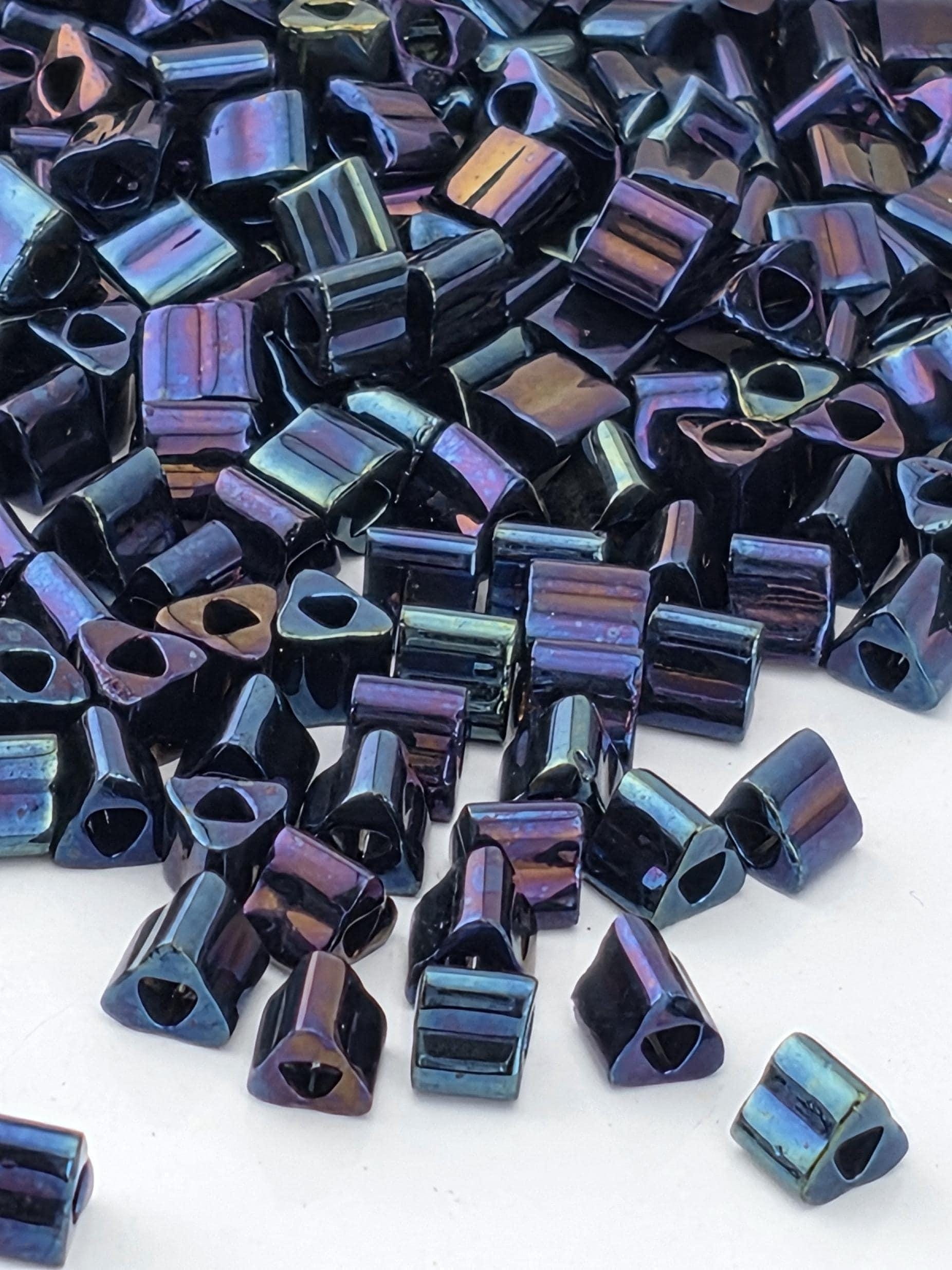 Metallic Nebula | Triangle Size 8/0 | TOHO | 2.5" Tube