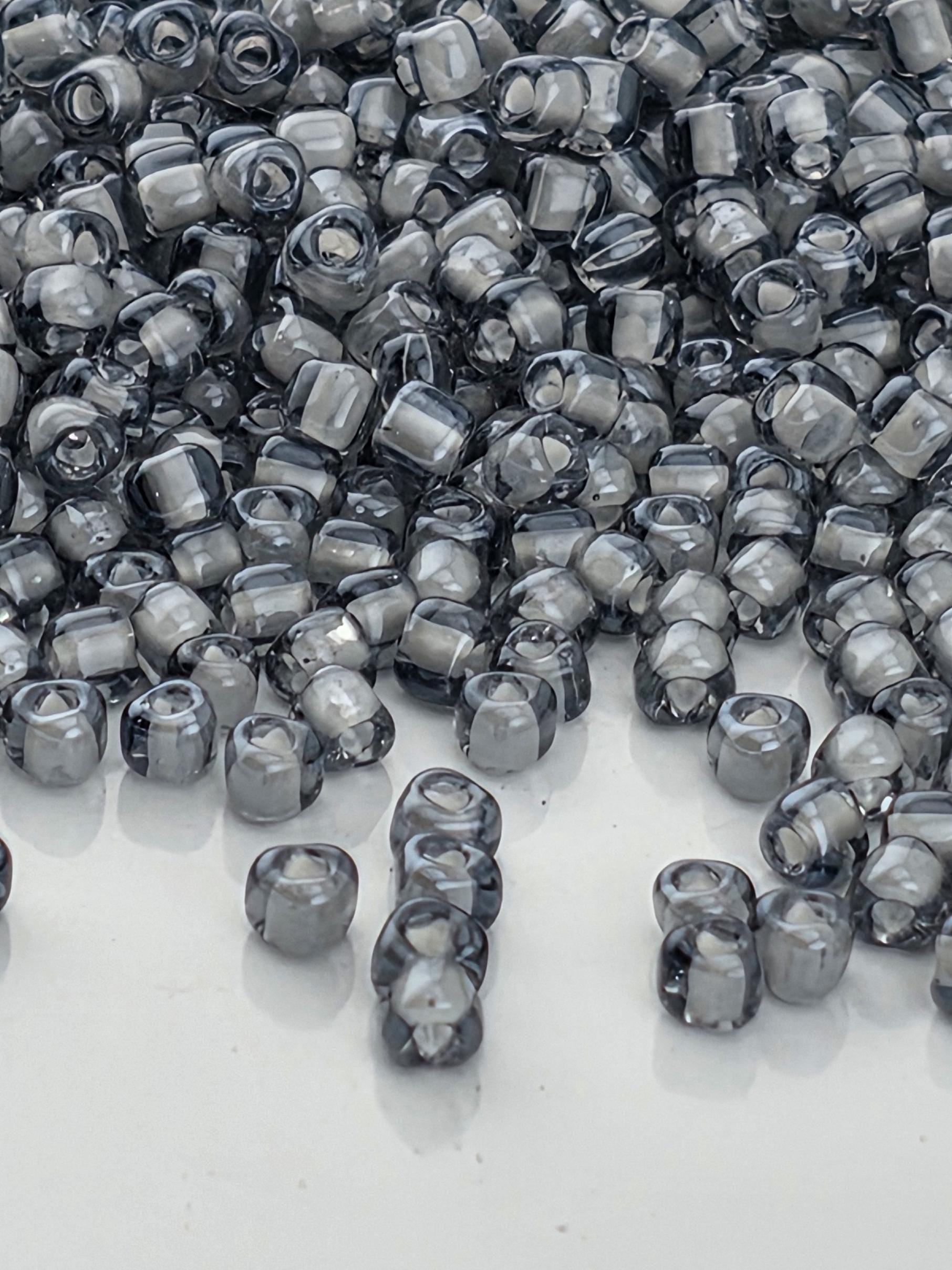 Black/Grey Inside Color Lined | Triangle Size 10/0 | Miyuki | 15g Pkg