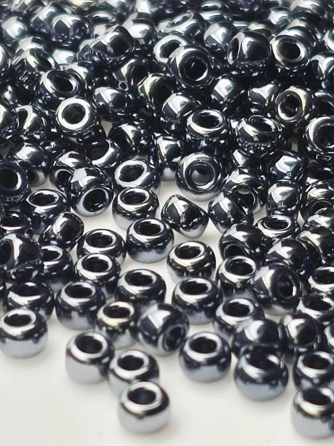 Hematite Metallic Rocaille | 8/0 | Miyuki - 15g pkg
