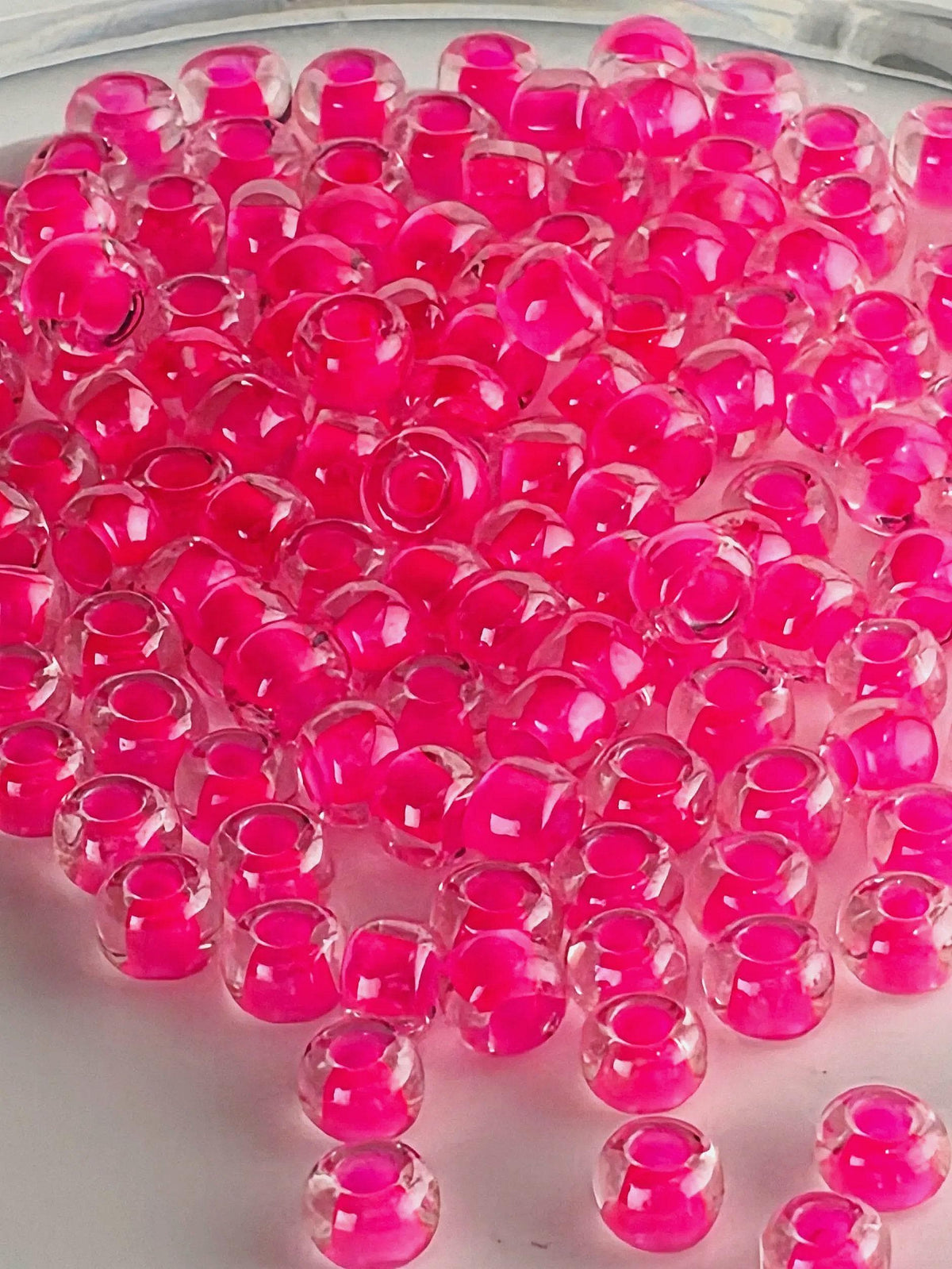 TOHO Round 6/0 Tube 2.5" : Inside-Color Lt Topaz/Neon Pink-Lined