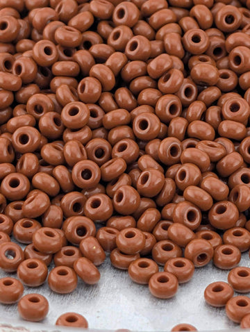 Opaque Brown | Size 8 | 15g | Preciosa-Ornela Glass Seed Beads
