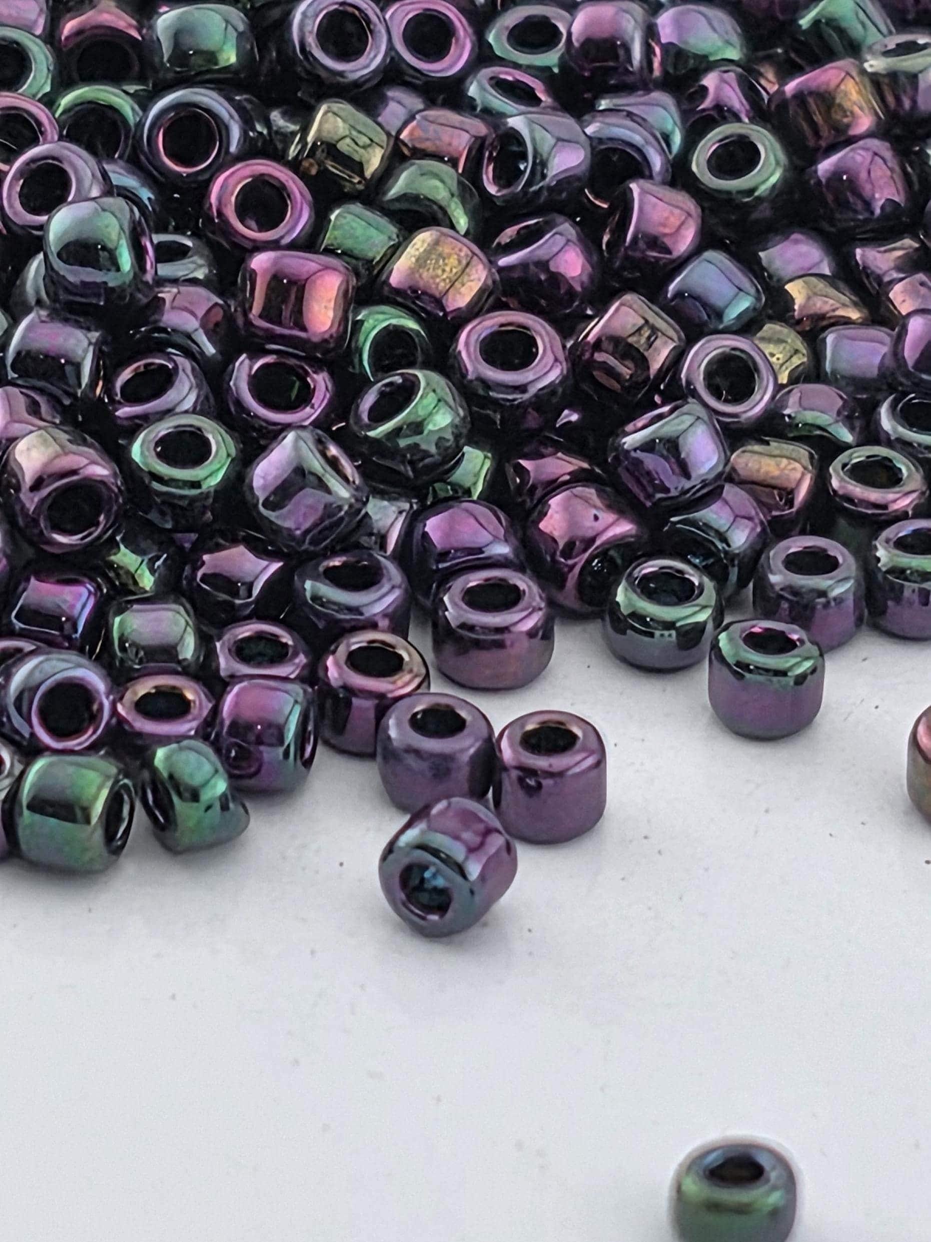 Peacock Opaque Iris Matsuno Seed Beads | Size 11/0 (2mm) | 15g, ~1650 pcs