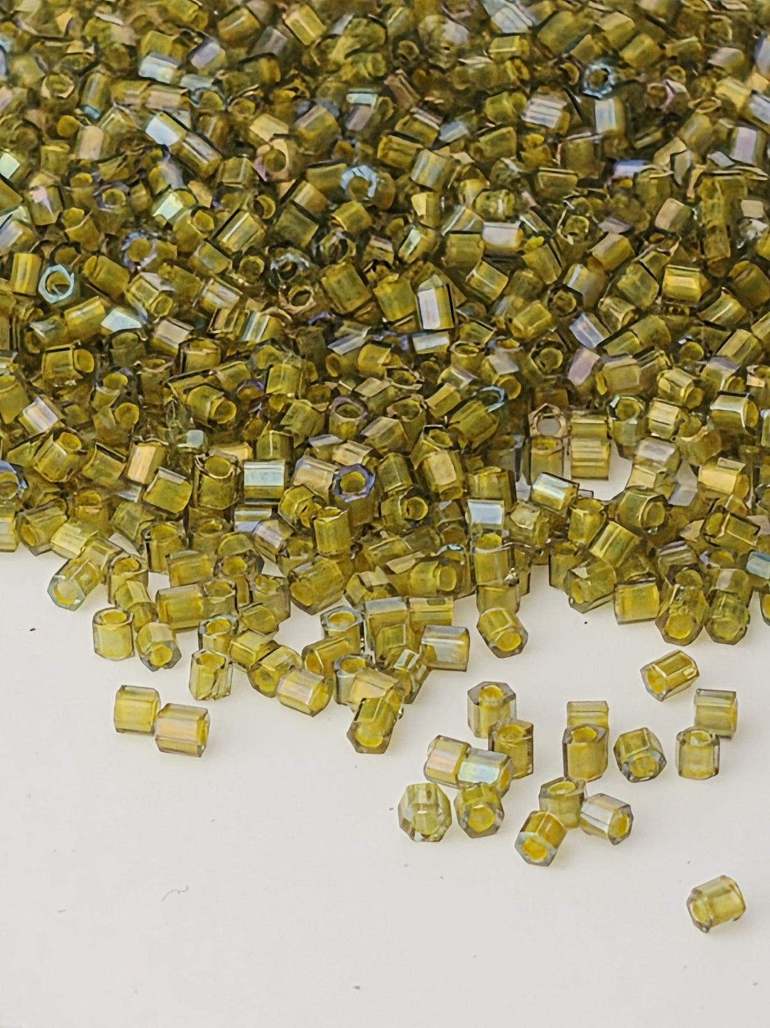 Toho Hexagon 15/0 Seed Beads, Black Diamond Luster | Japanese Glass | 2.5" Tube