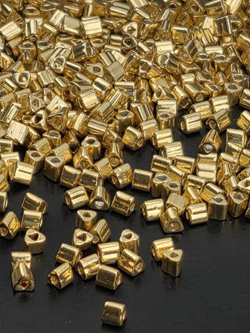 TOHO Triangle 11/0 Seed Beads, Galvanized Starlight | Japanese Glass | Jewelry Making Supply