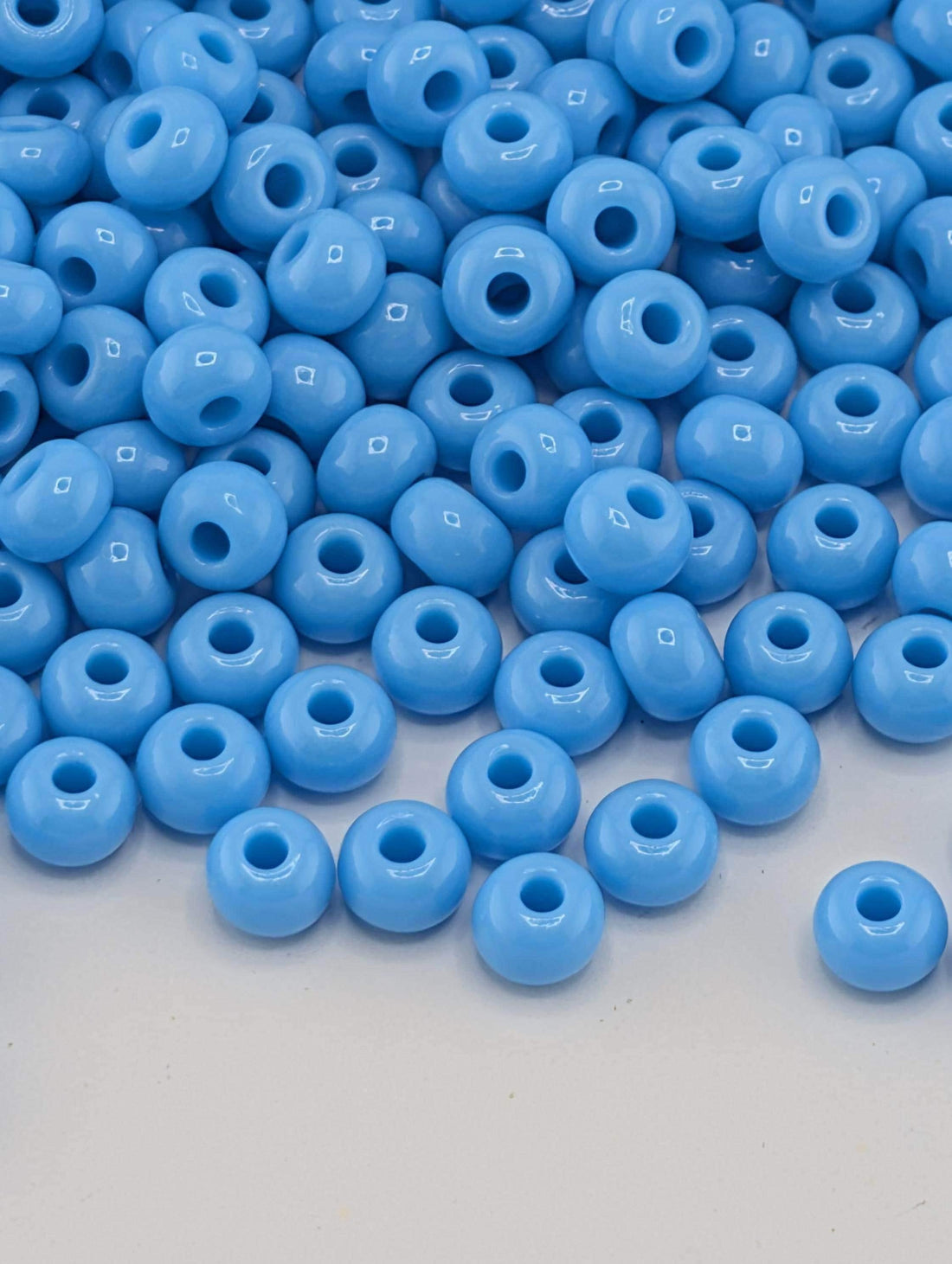 Blue Seed Beads, Opaque Turquoise 6/0 | Preciosa Czech Glass | Bead Weaving