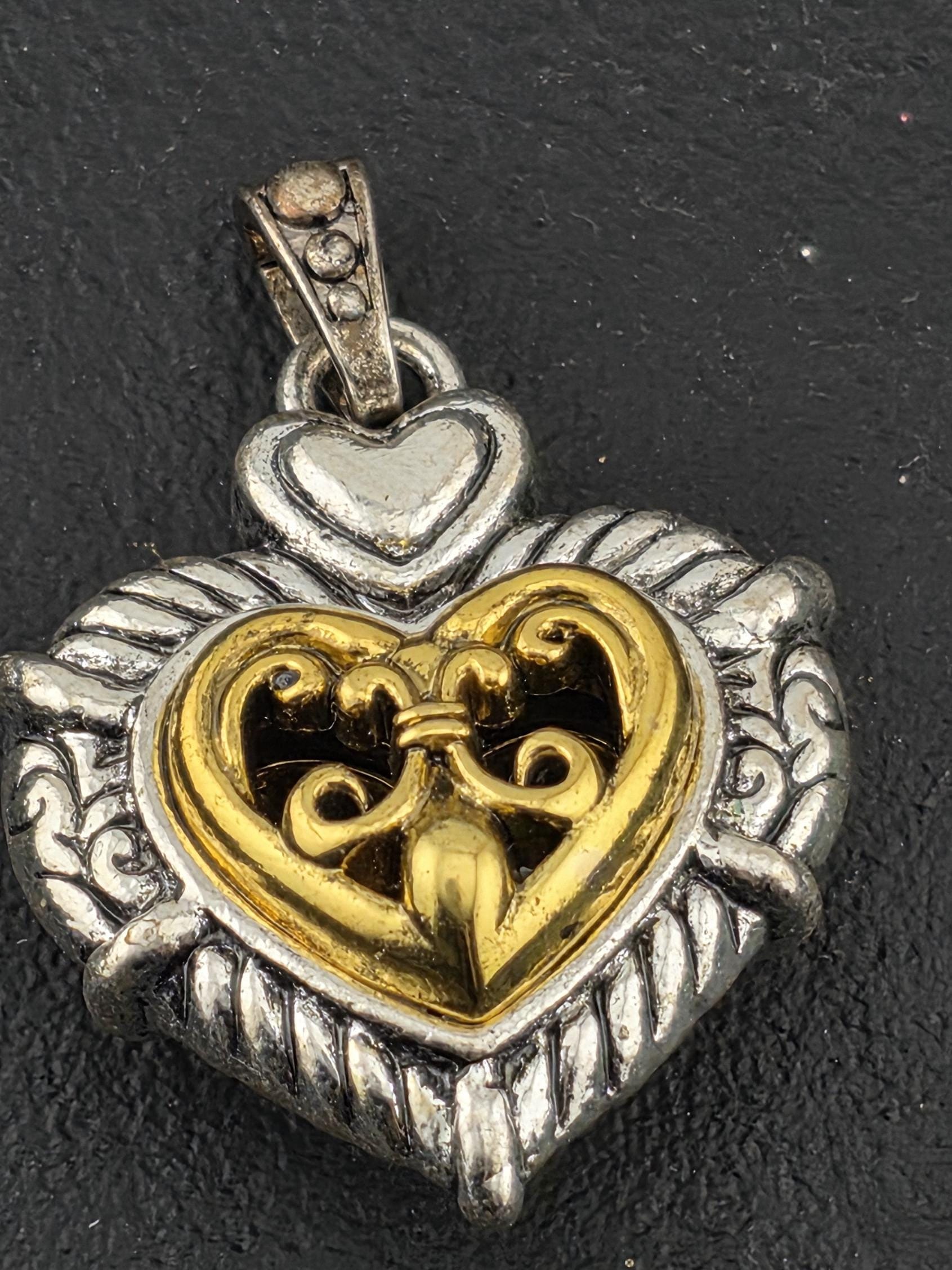 Gothic Heart Pendant - Ornate Metal Charm for Bags and Cars