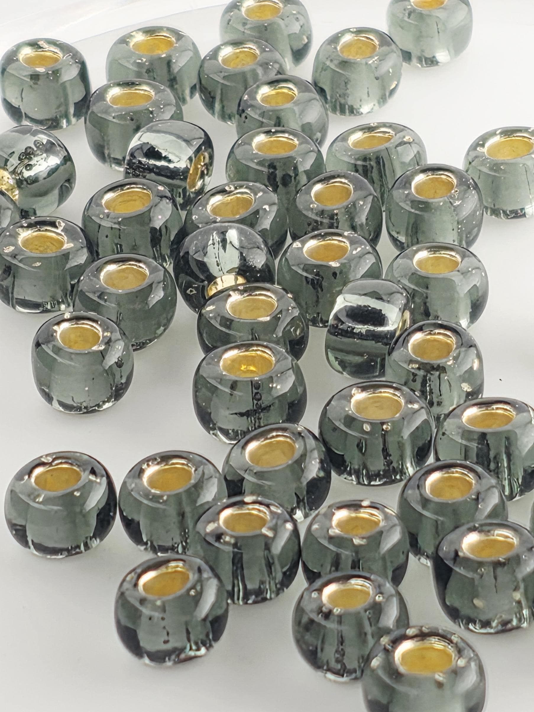 TOHO Round 3/0 Tube 2.5" : Silver-Lined Gray