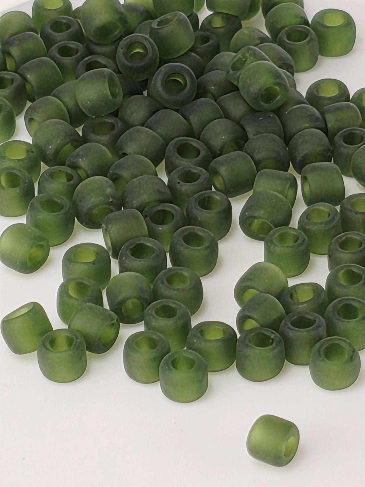 TOHO Round 6/0 Tube 2.5" : Transparent-Frosted Olivine