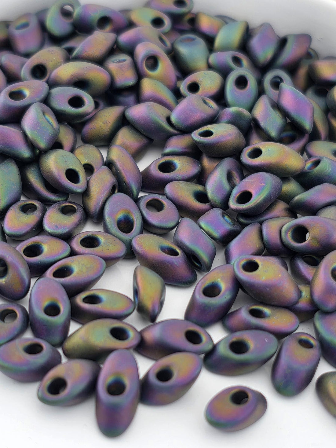 Miyuki Long Magatama Violet Matte Metallic Rainbow Size 4x7mm 15g pkg