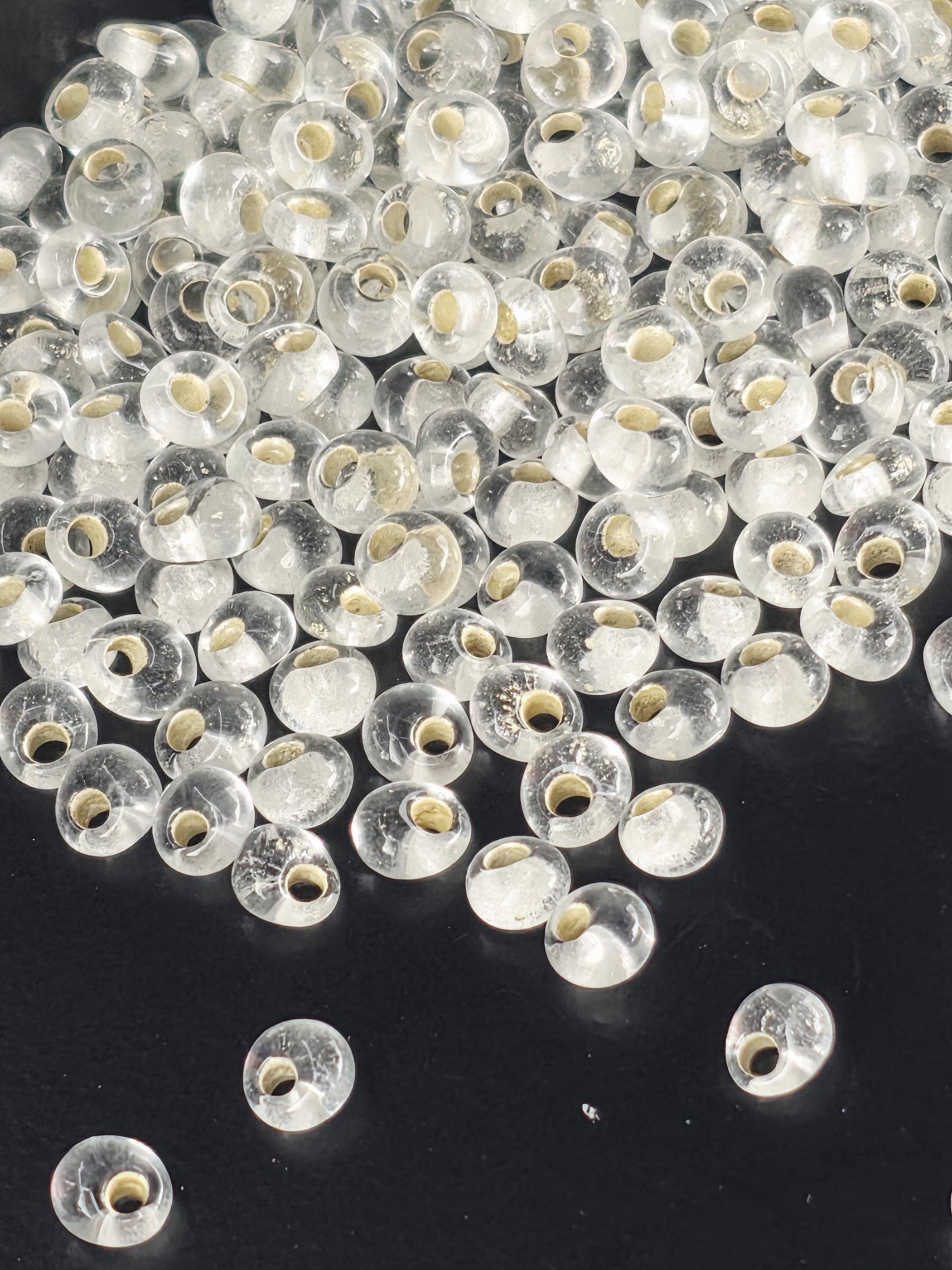 TOHO Magatama 3mm Tube 2.5" : Silver-Lined Frosted Crystal