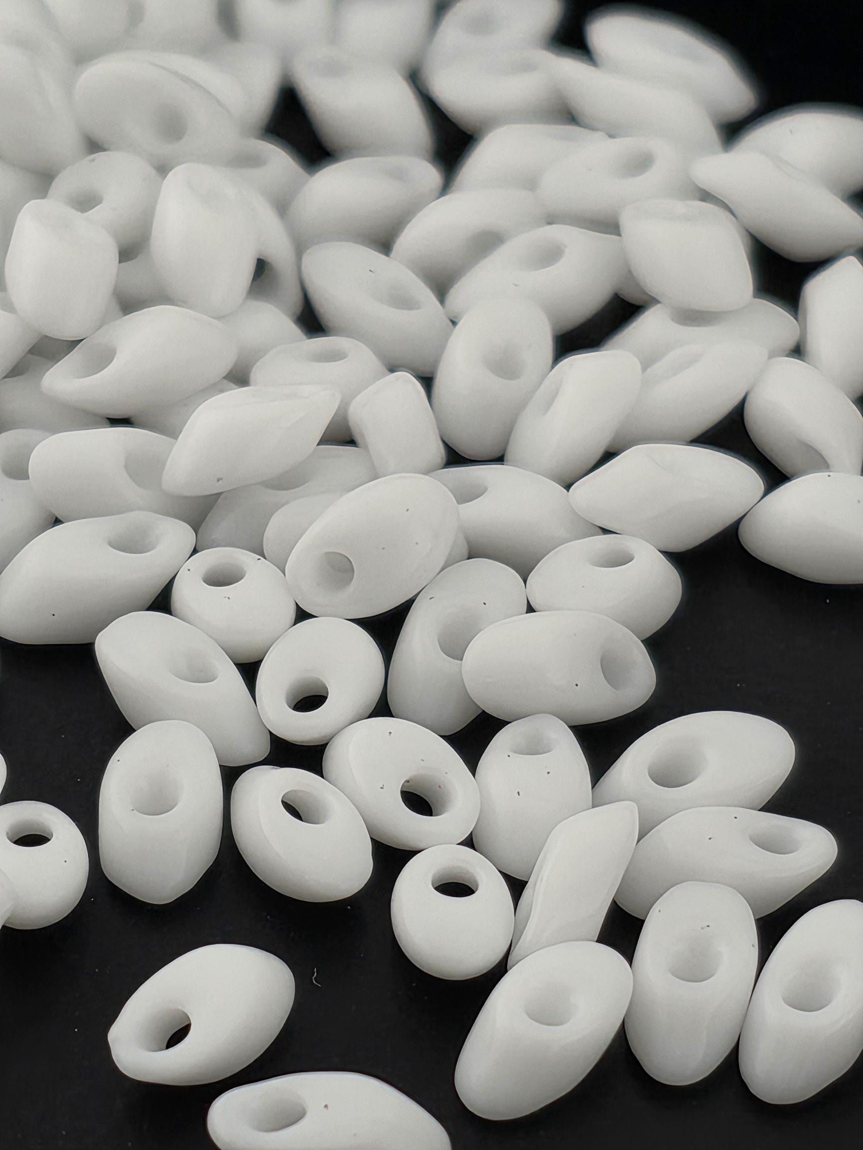 Miyuki Long Magatama White O Size 4x7mm 15g pkg