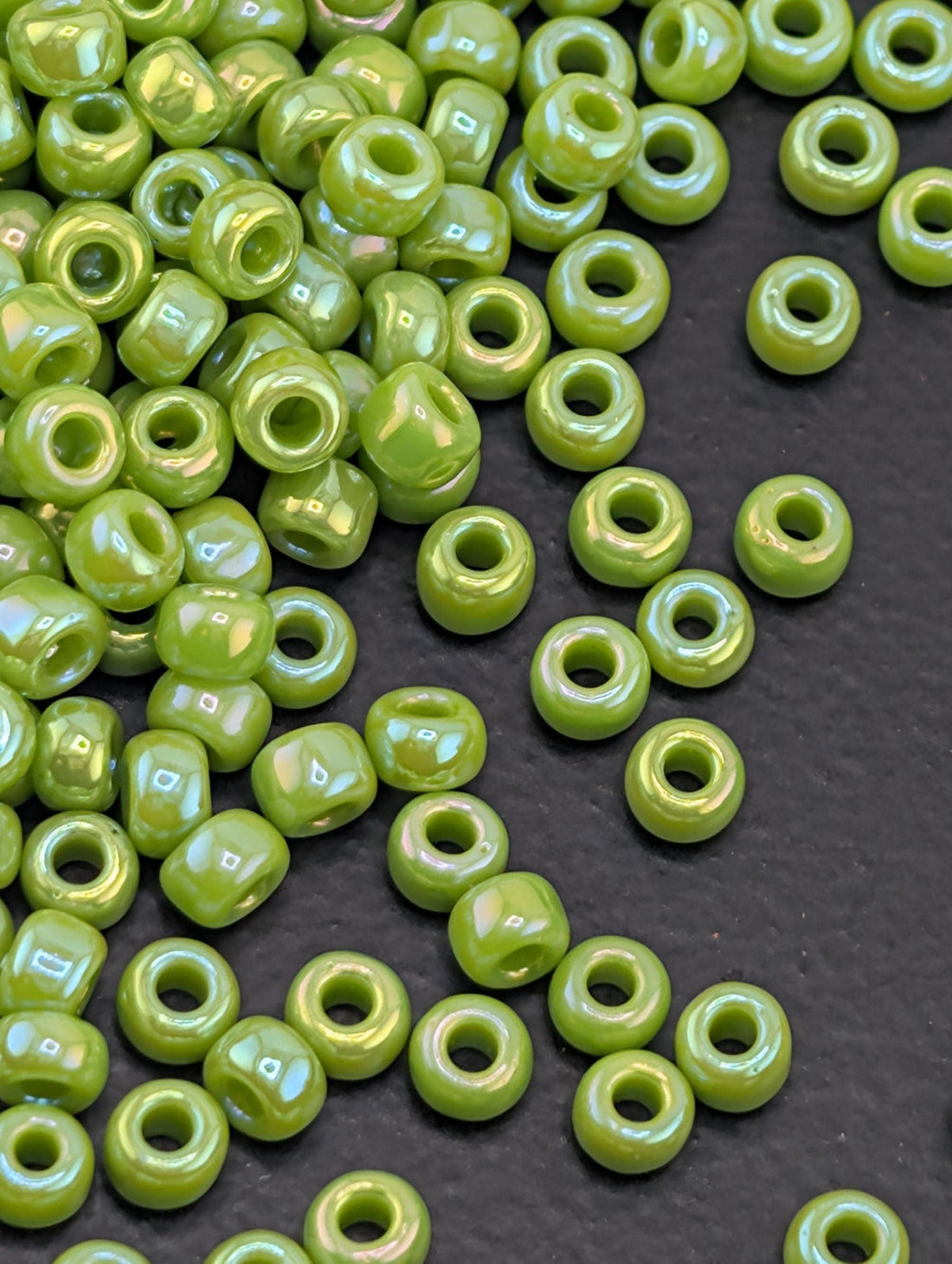 Matsuno Round Beads, Opaque Rainbow Lime, #8 Round | 8/0 | 15g Pack