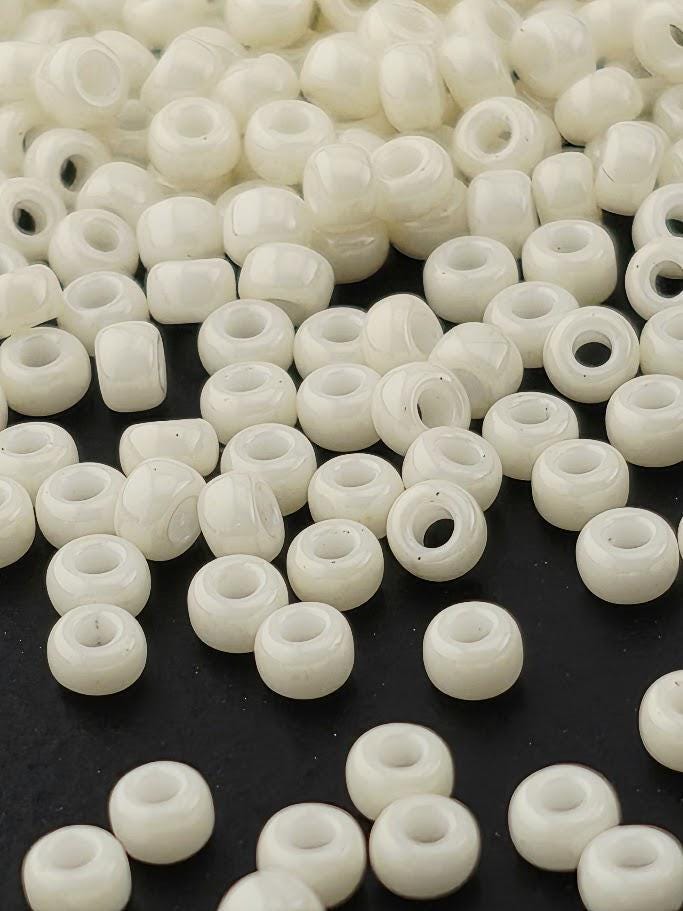 Eggshell Opaque Luster Rocaille | 8/0 | Miyuki - 15g pkg