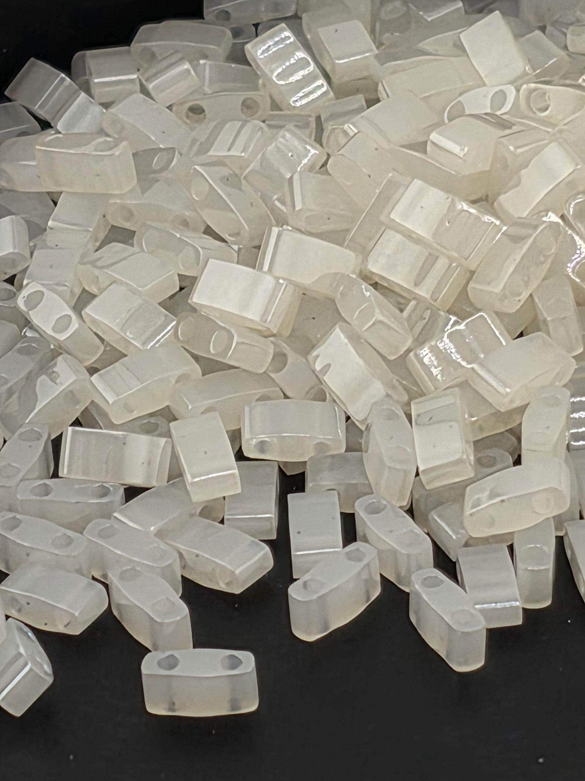 HTL0512-Miyuki Half-TIla Beads:Eggshell C (7.5g pkg)