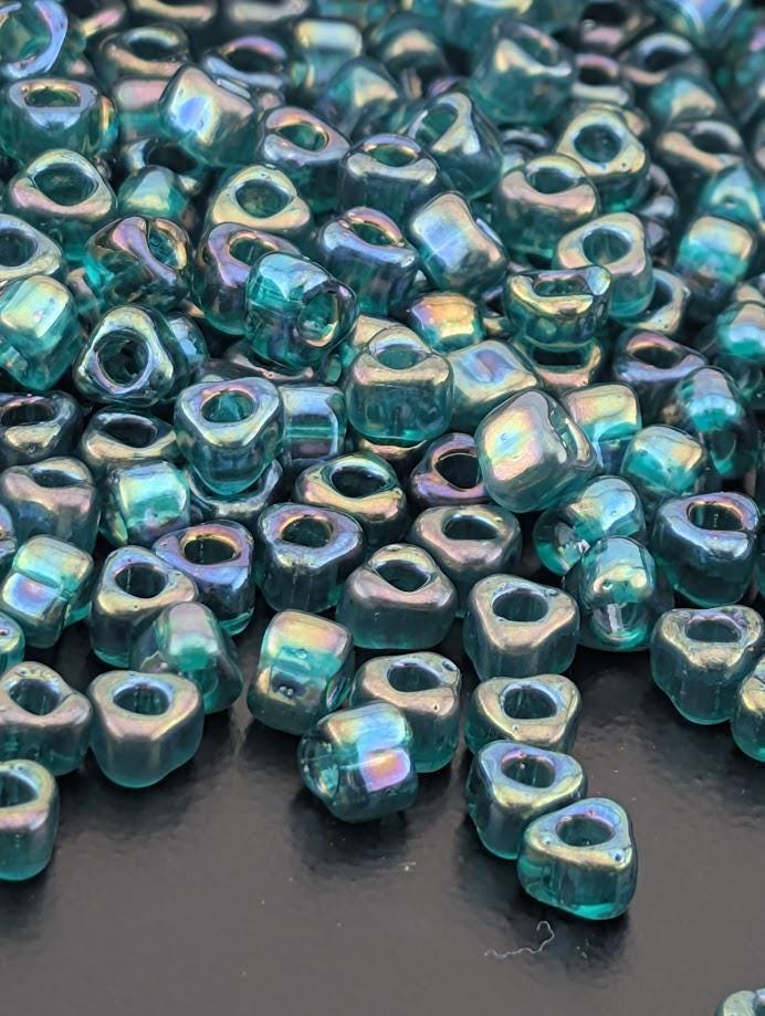 Miyuki Triangle Beads, Medium Green Translucent Rainbow | 5/0 | 15g Pack