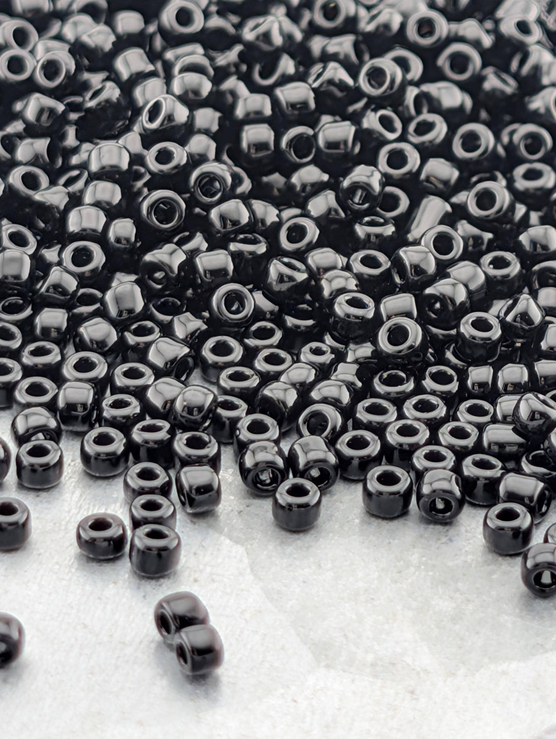 Opaque Black Beads, Matsuno Round Seed | Japanese Glass | 15g Pack