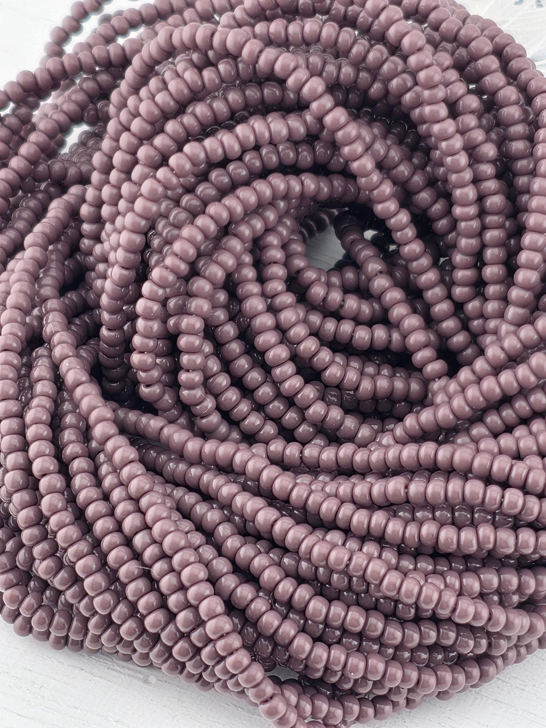 Preciosa 11 Beads, Purple Czech Rocaille | Round Seed Beads | 15g Pack