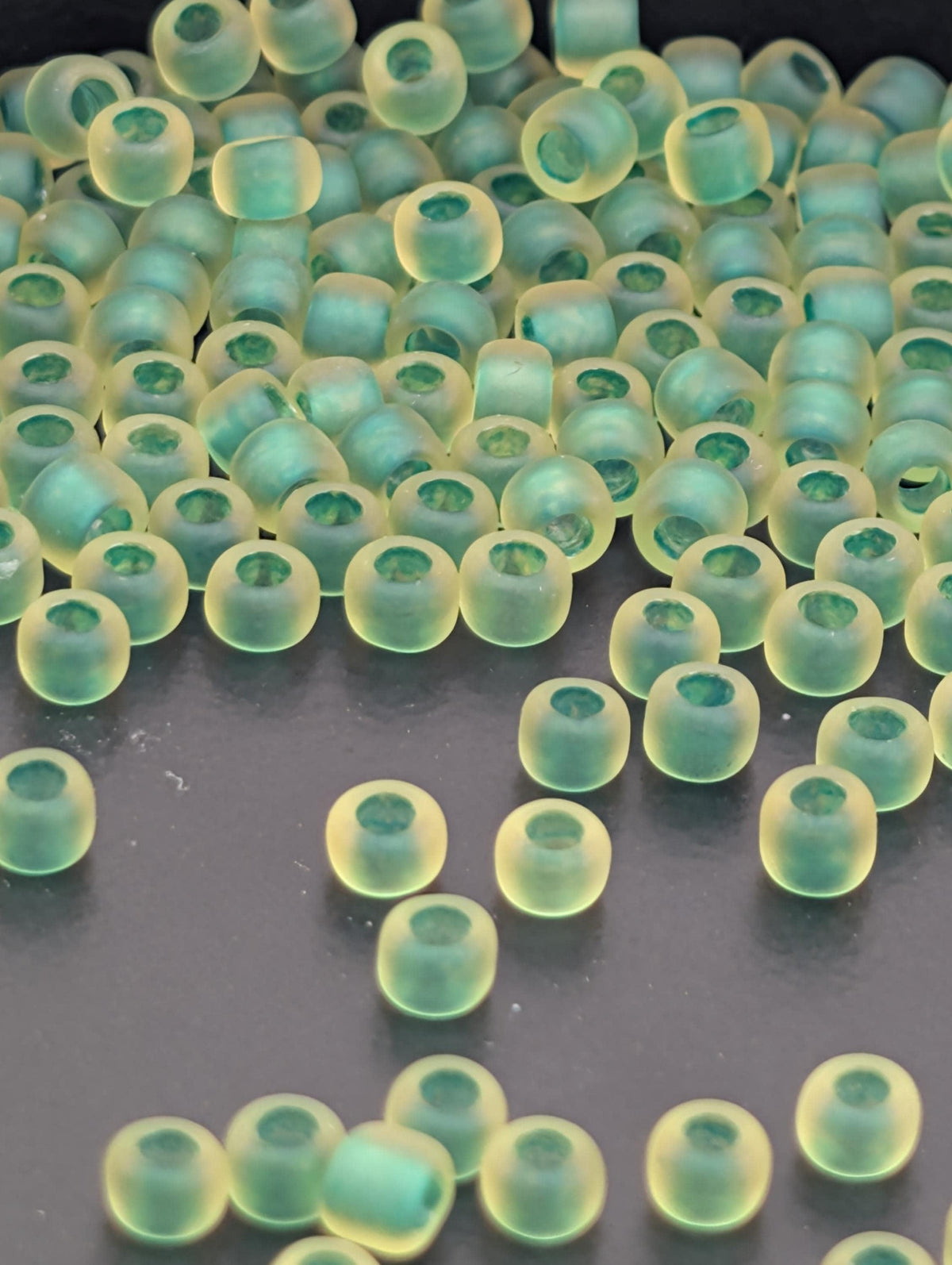 Inside-Color Frosted Jonquil/Emerald-Lined Size 8/0 Toho Round 2.5" tube